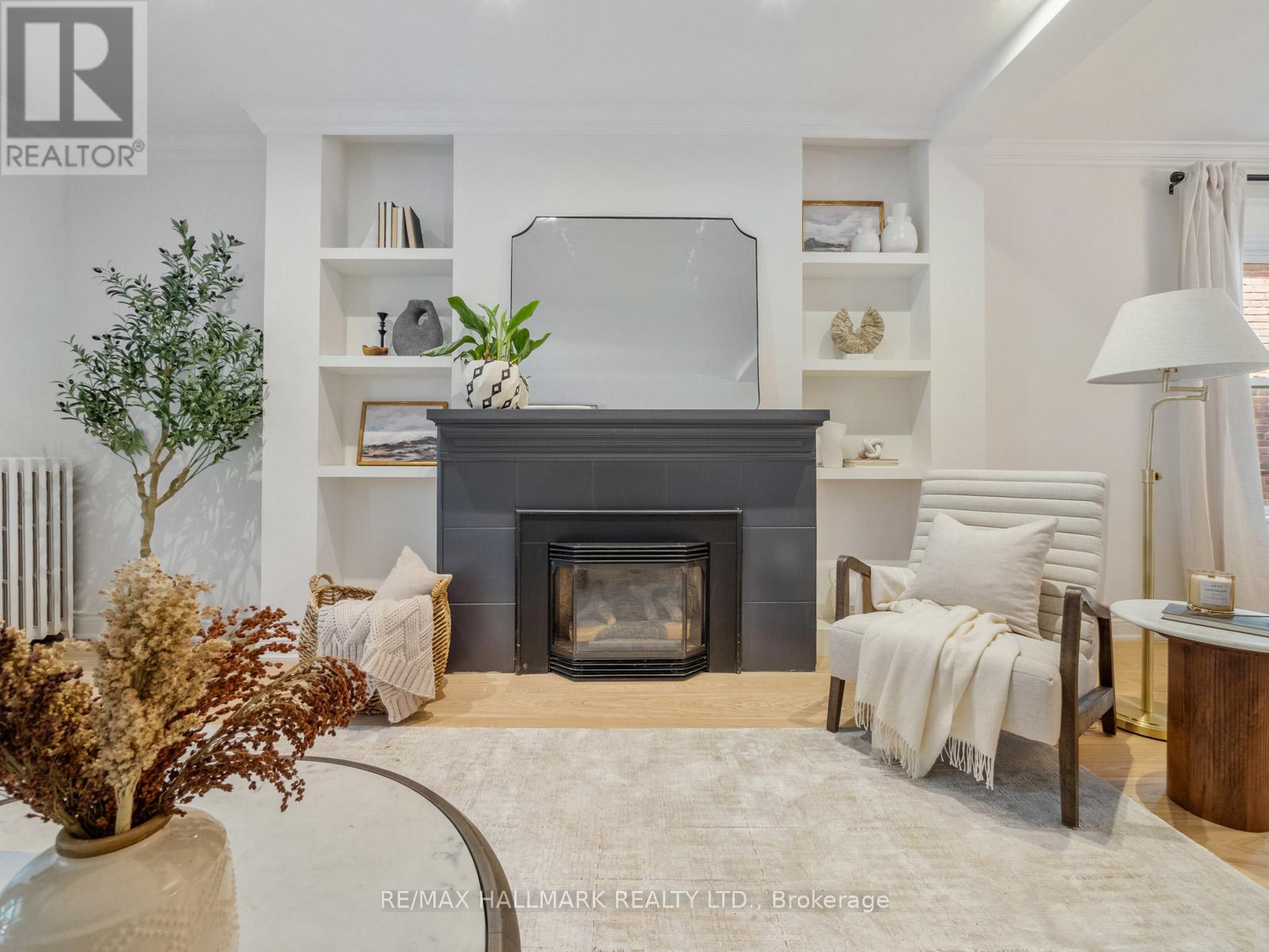 Photo 7 of 97 Bowmore Road, Toronto ON