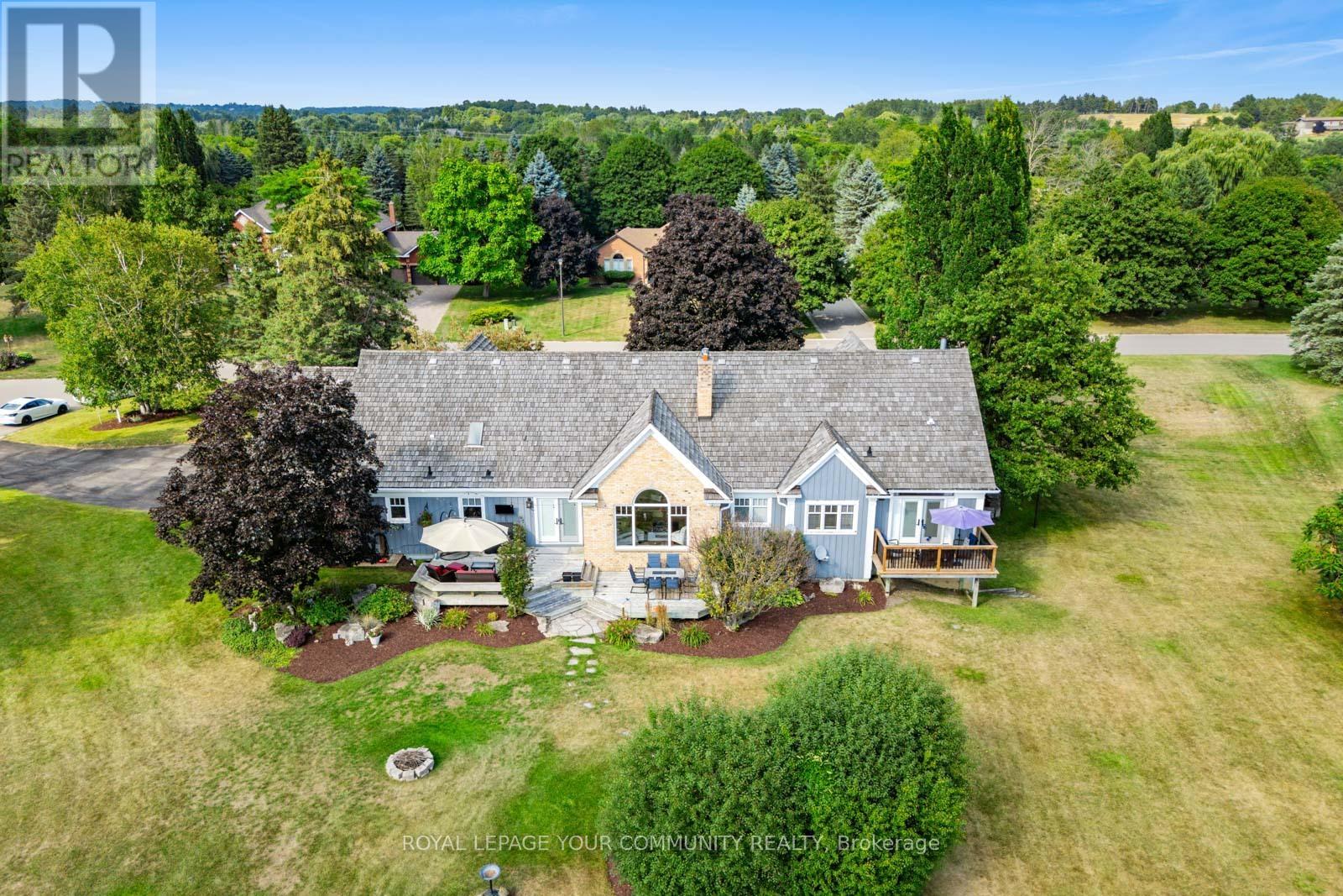 Photo 45 of 6 Creekside Court, Caledon ON