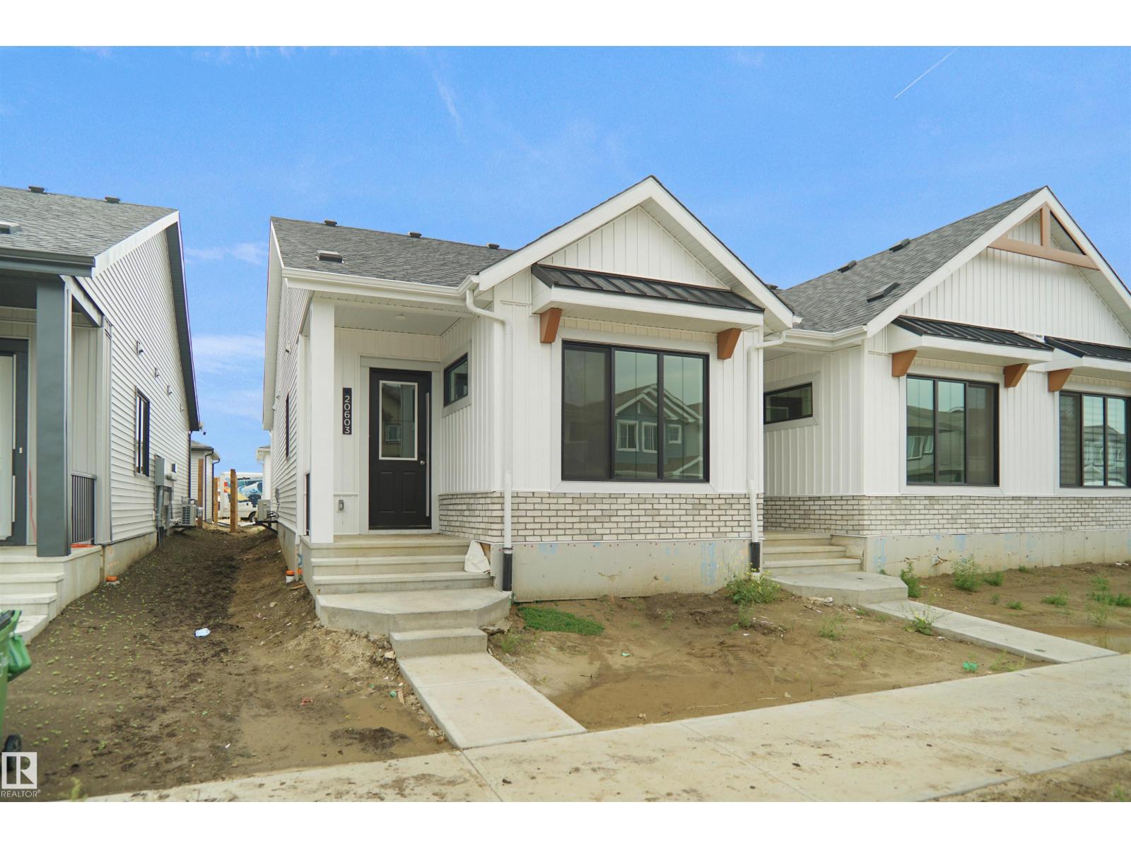 Photo 22 of 20603 42 Av Nw, Edmonton AB