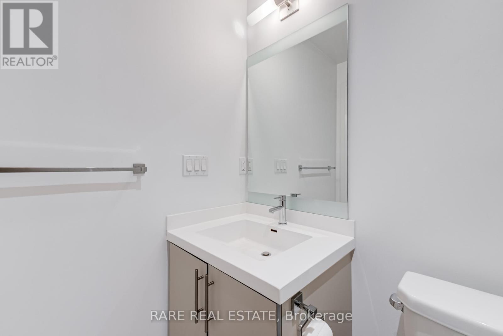 Photo 21 of 1901 65 Speers Road, Oakville ON
