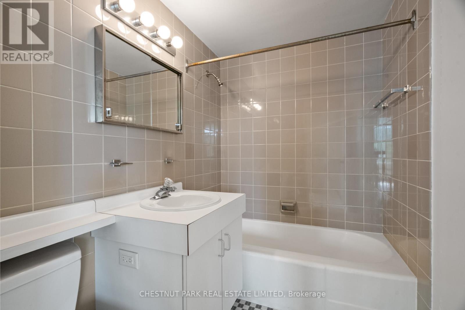 Photo 21 of 602 500 Avenue Road, Toronto ON