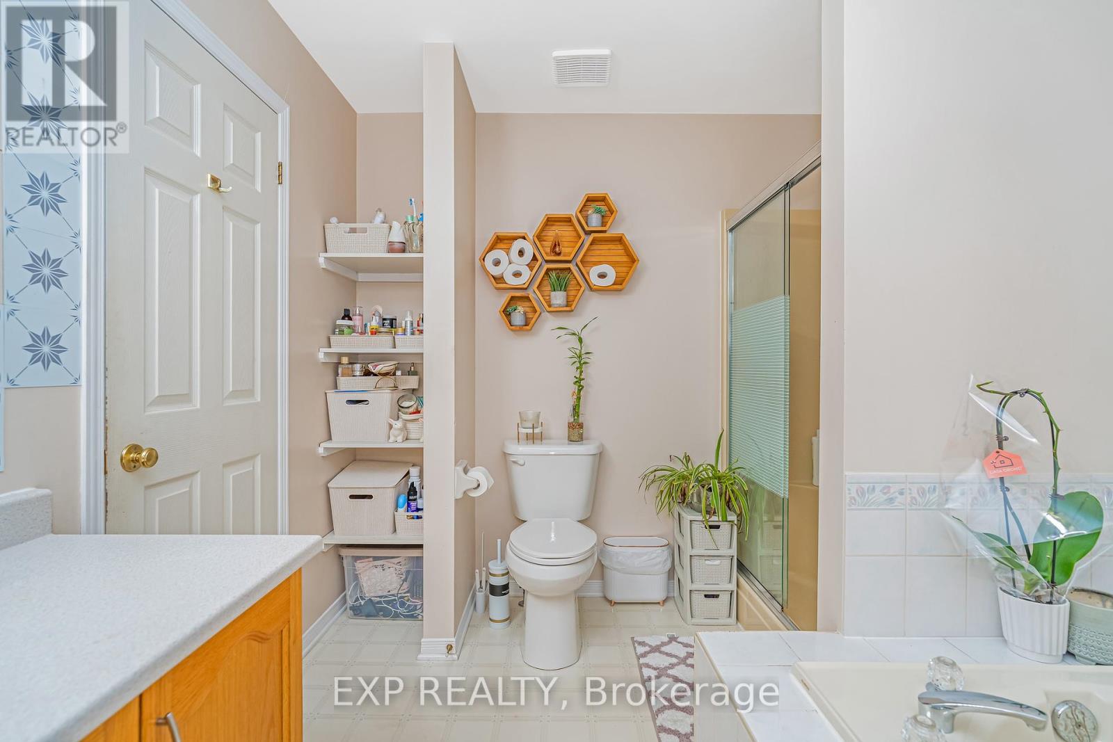 Photo 31 of 2103 Gardenway Drive, Ottawa ON