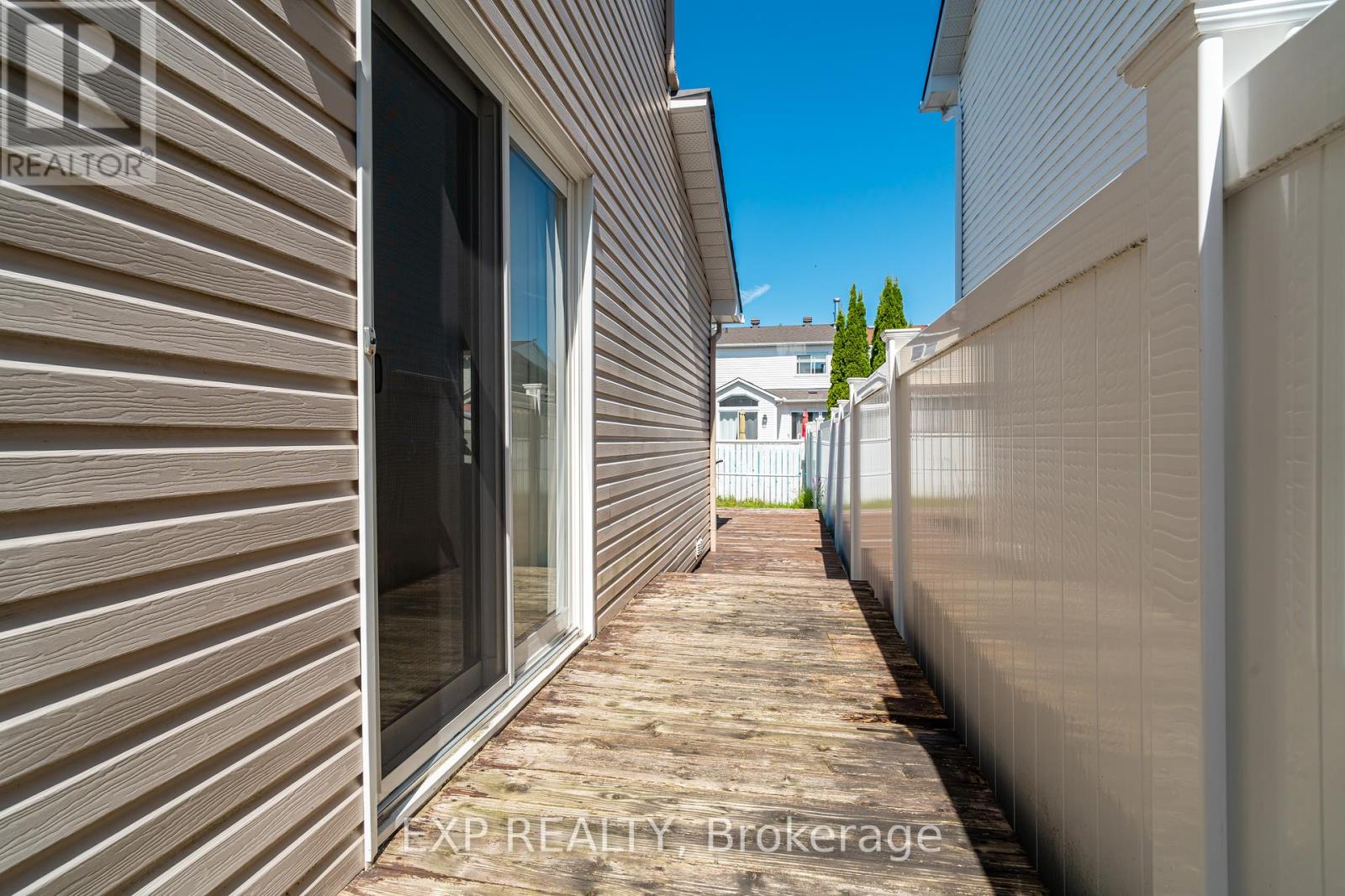 Photo 45 of 2103 Gardenway Drive, Ottawa ON