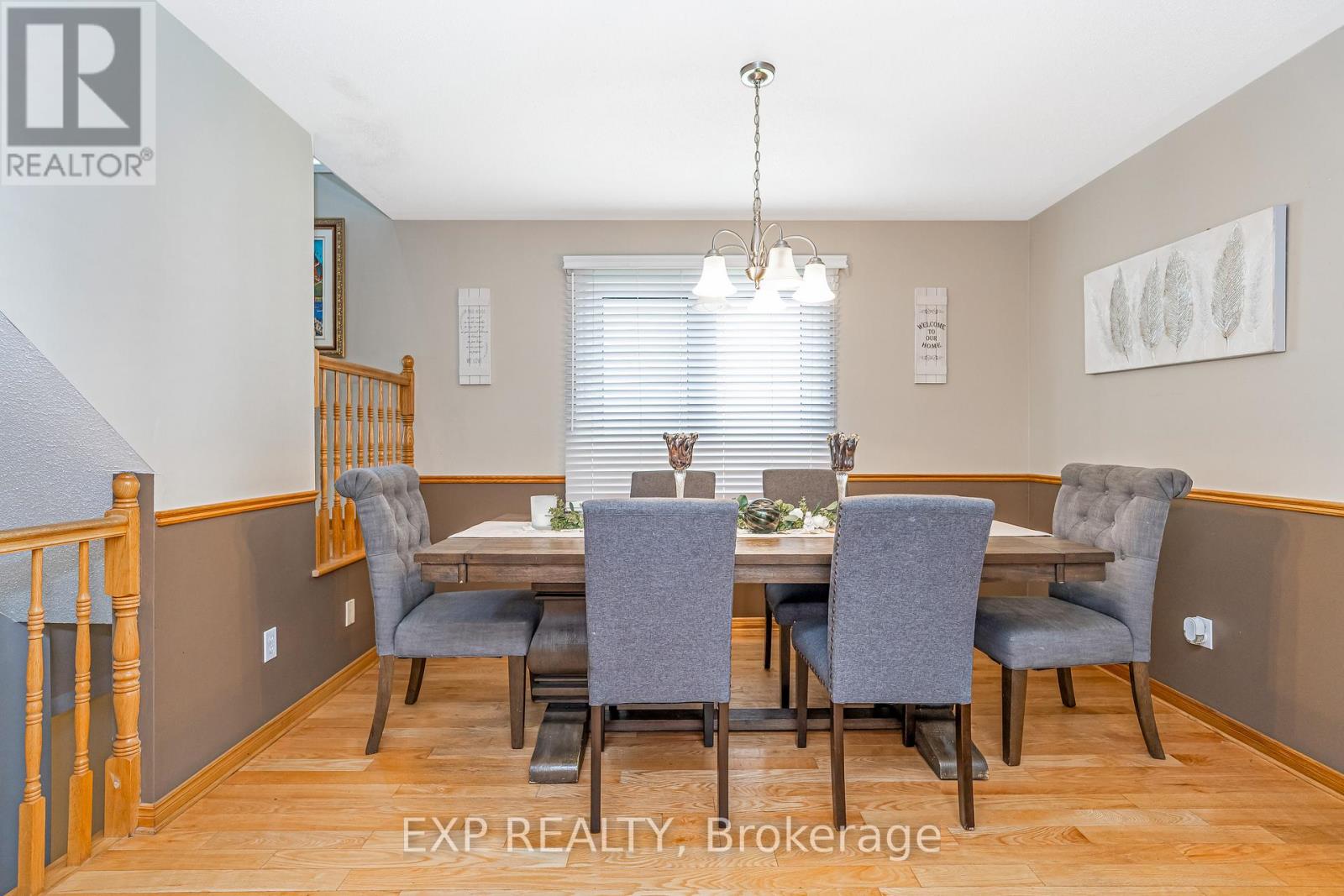 Photo 7 of 2103 Gardenway Drive, Ottawa ON