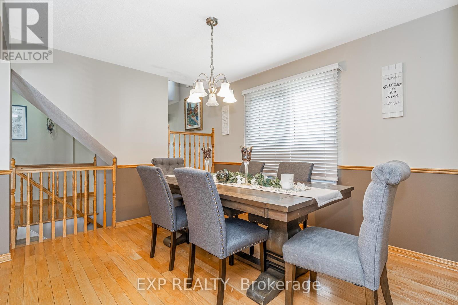 Photo 8 of 2103 Gardenway Drive, Ottawa ON