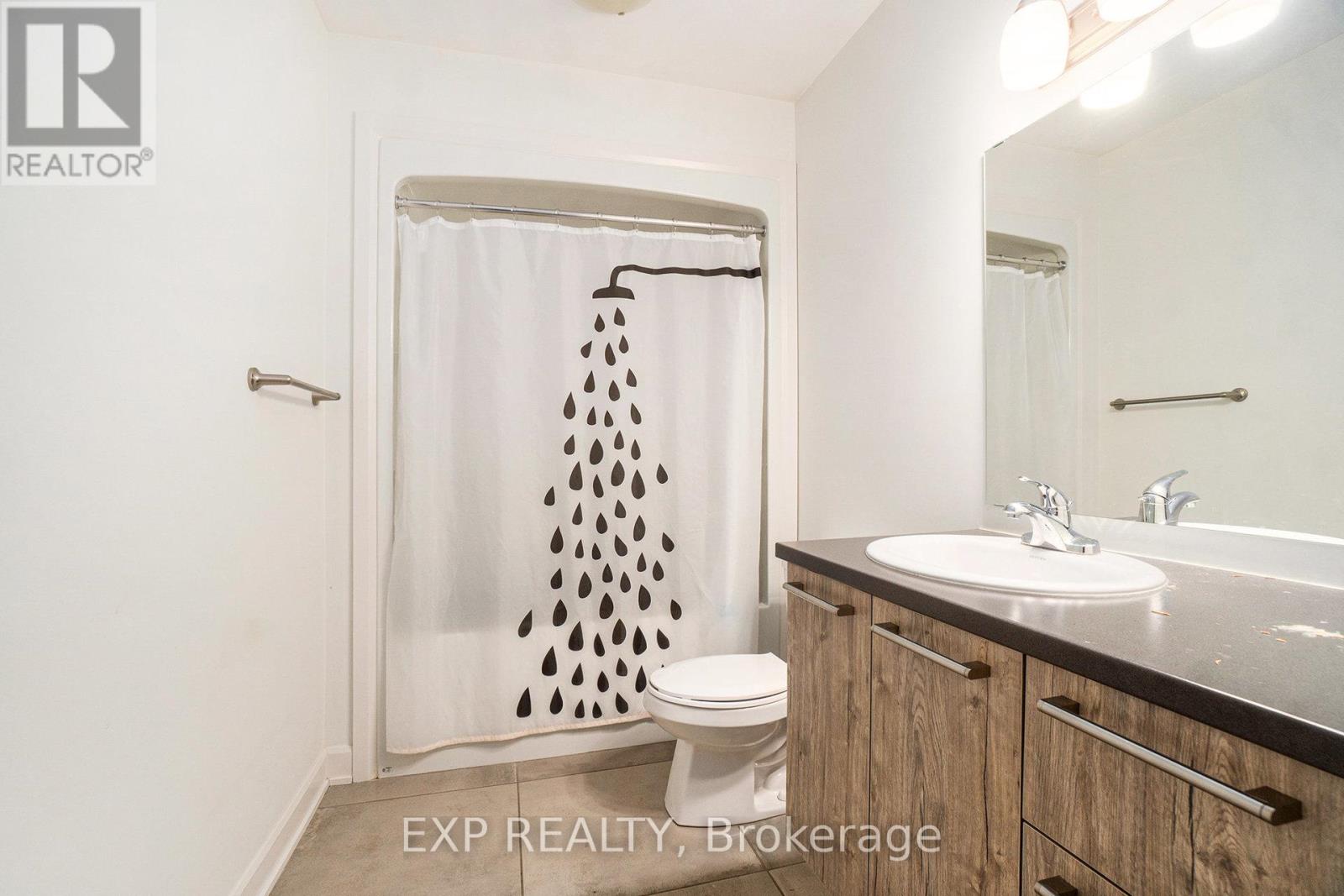 Photo 20 of 2 129 Smirle Avenue, Ottawa ON