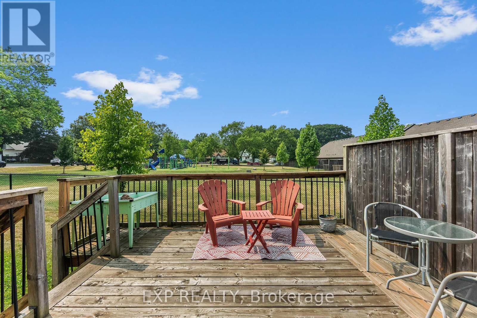 Photo 32 of 4 5490 Prince Edward Avenue, Niagara Falls ON