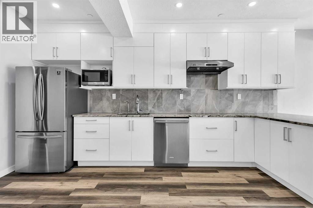 Single Family House for Sale in  howse Common NE Livingston Calgary 