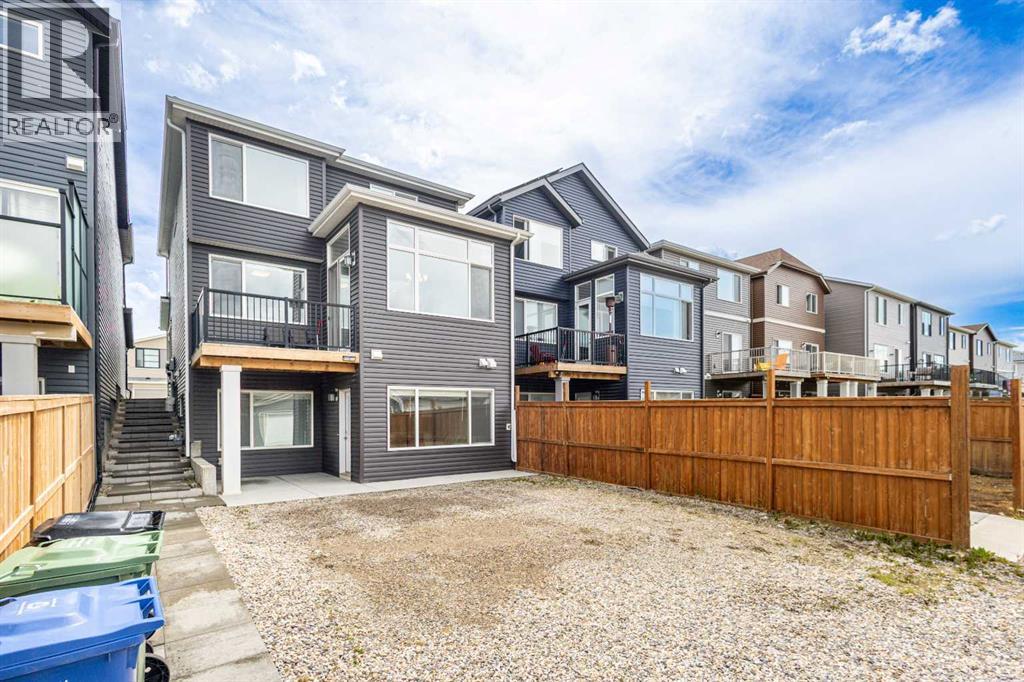 Single Family House for Sale in  howse Common NE Livingston Calgary 