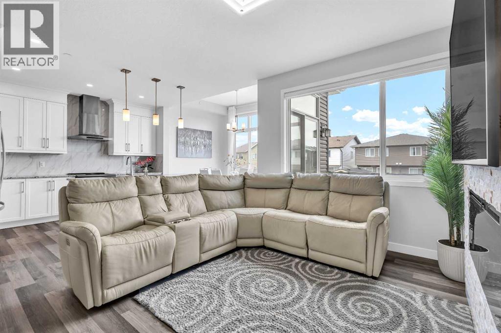 Single Family House for Sale in  howse Common NE Livingston Calgary 