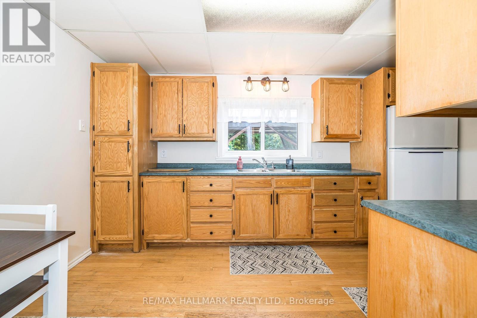 Photo 32 of 127 River Street, Brock ON