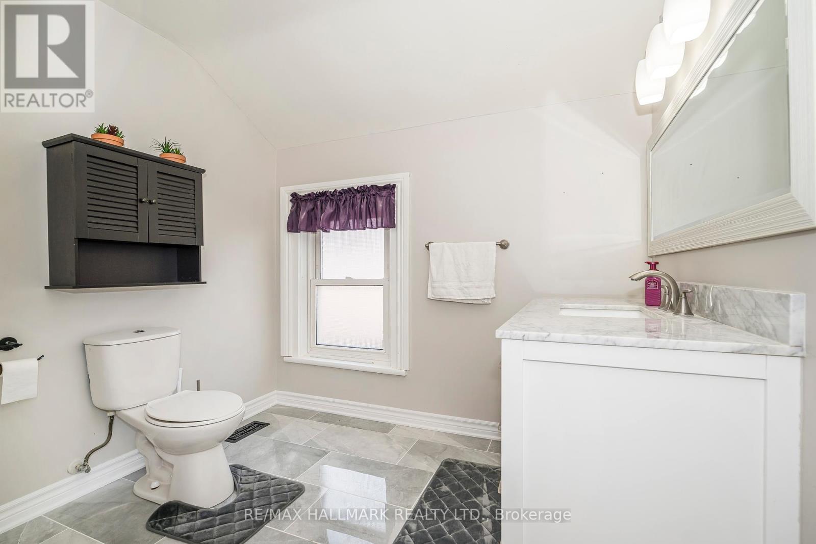 Photo 27 of 127 River Street, Brock ON