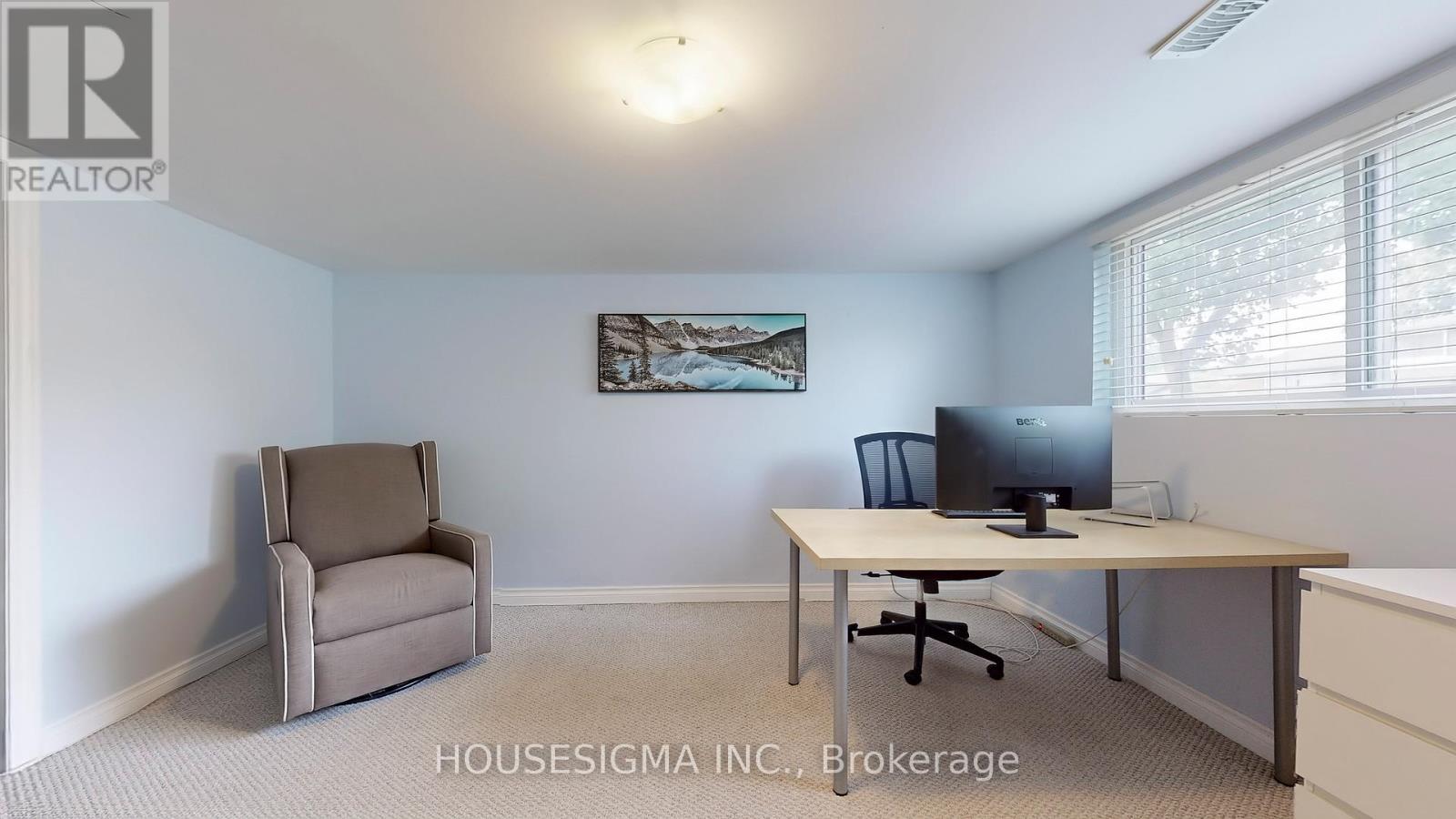 Photo 1 of 641 Glen Moor Crescent, Burlington ON