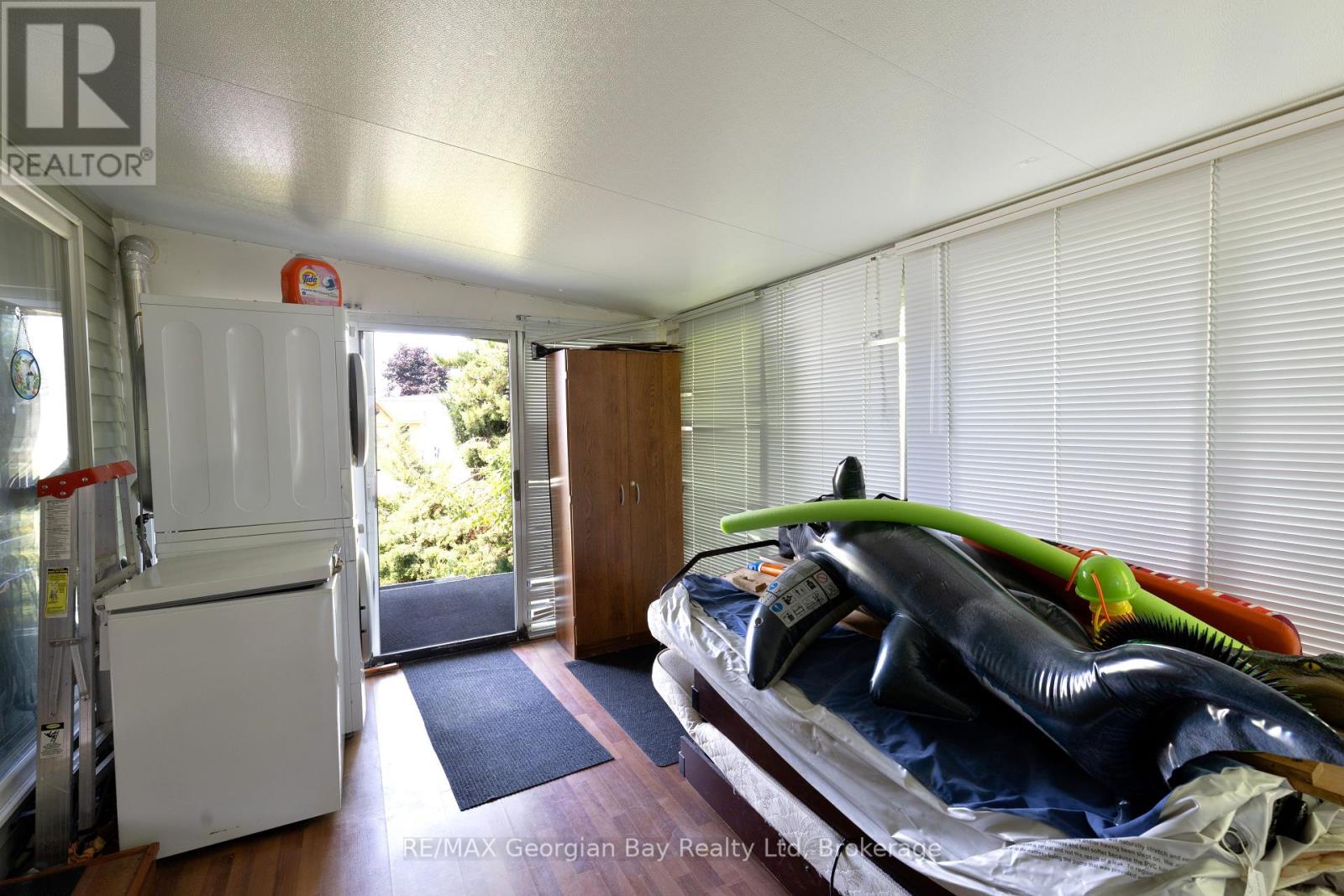 Photo 3 of 30 10 Winfield Drive, Tay ON