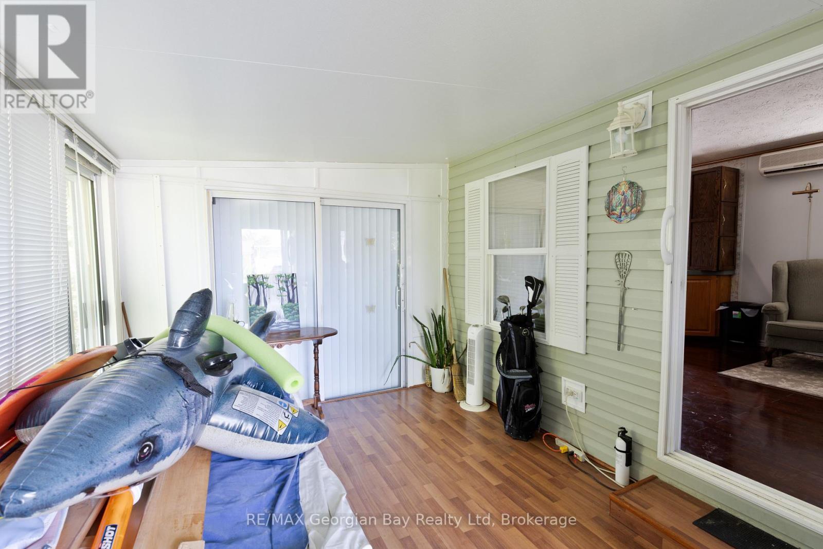 Photo 4 of 30 10 Winfield Drive, Tay ON