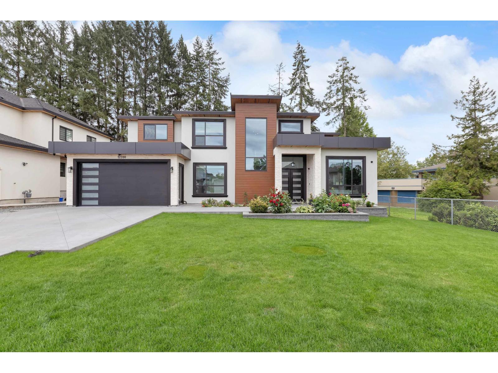 Photo 1 of 12280 70 A Avenue, Surrey BC