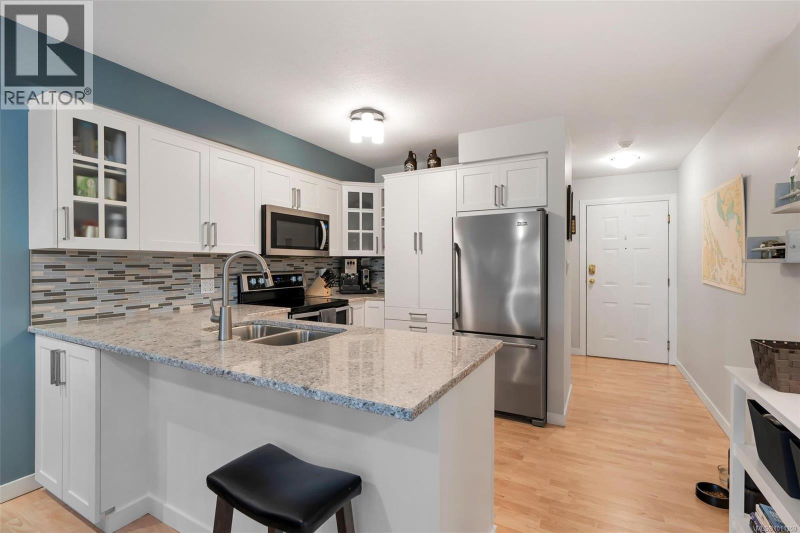 Photo 28 of 205 7070 West Saanich Rd, Central Saanich BC
