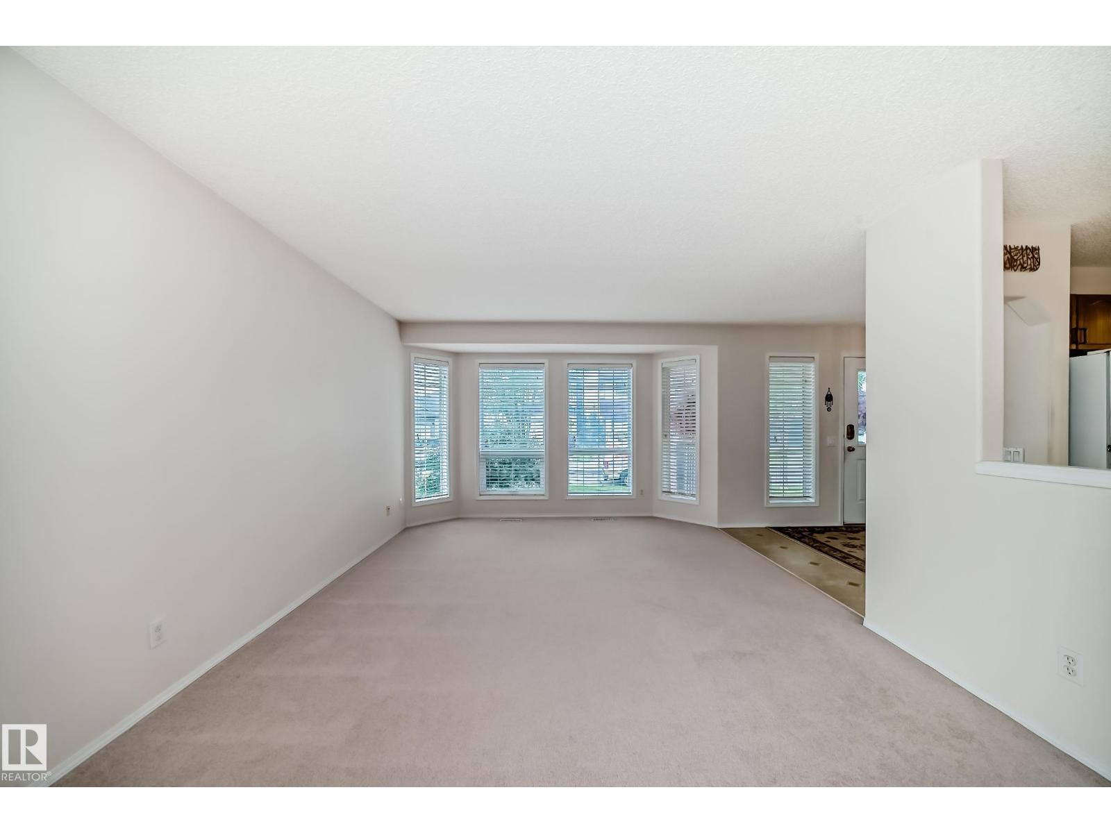 Photo 48 of 17215 88 St Nw, Edmonton AB