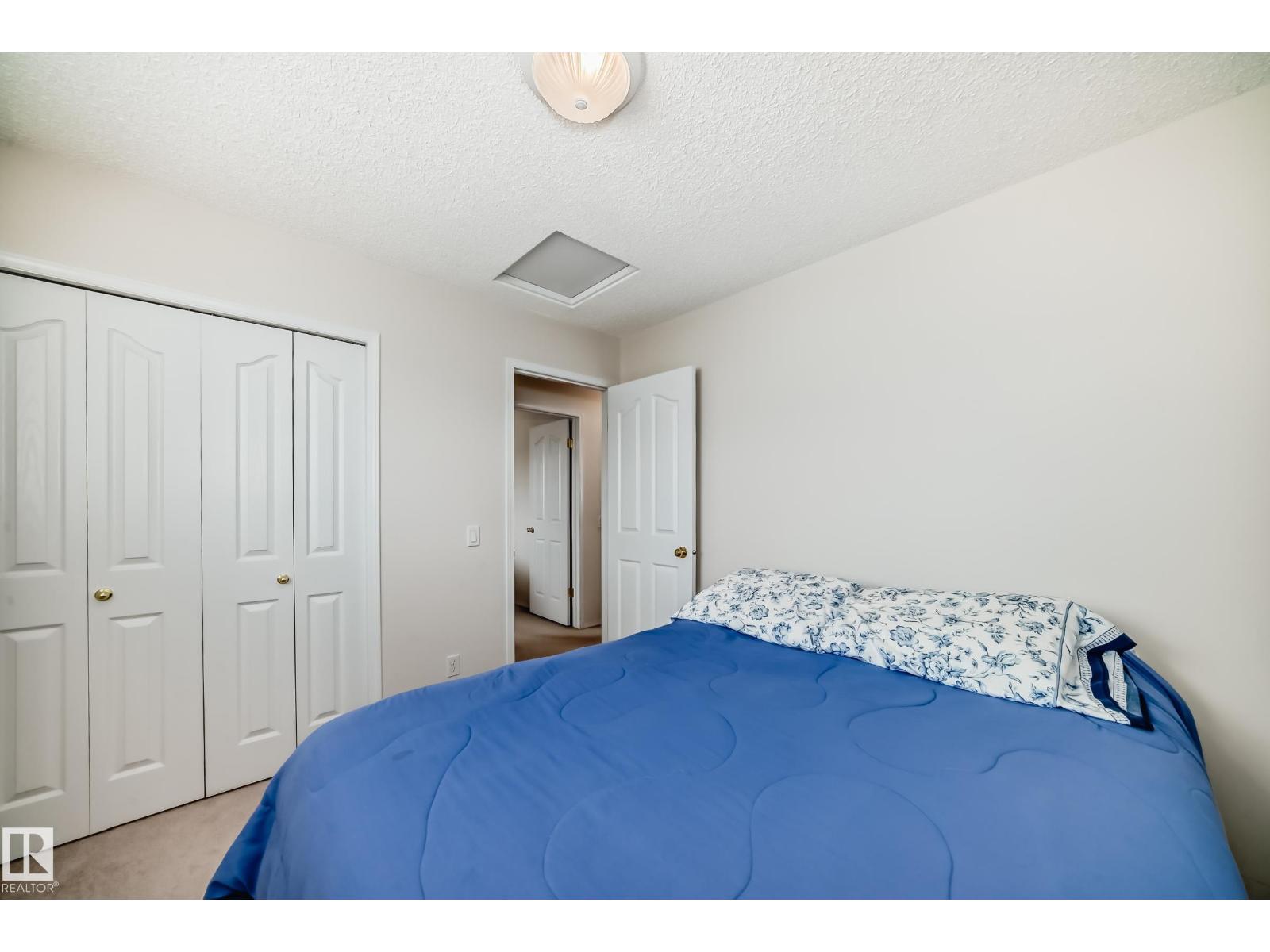 Photo 16 of 17215 88 St Nw, Edmonton AB