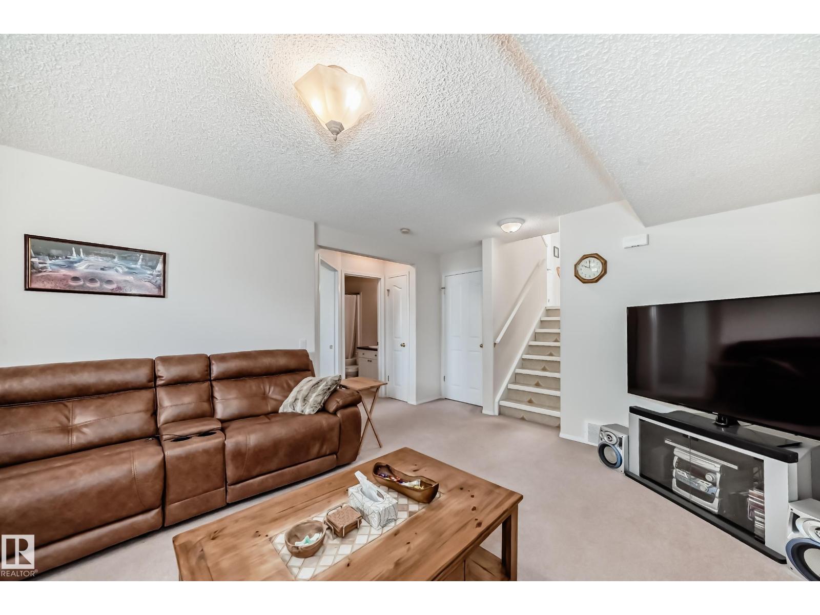 Photo 45 of 17215 88 St Nw, Edmonton AB