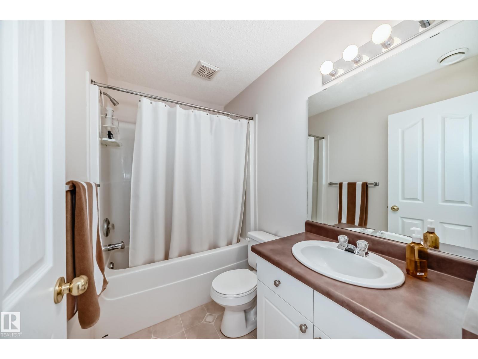 Photo 40 of 17215 88 St Nw, Edmonton AB