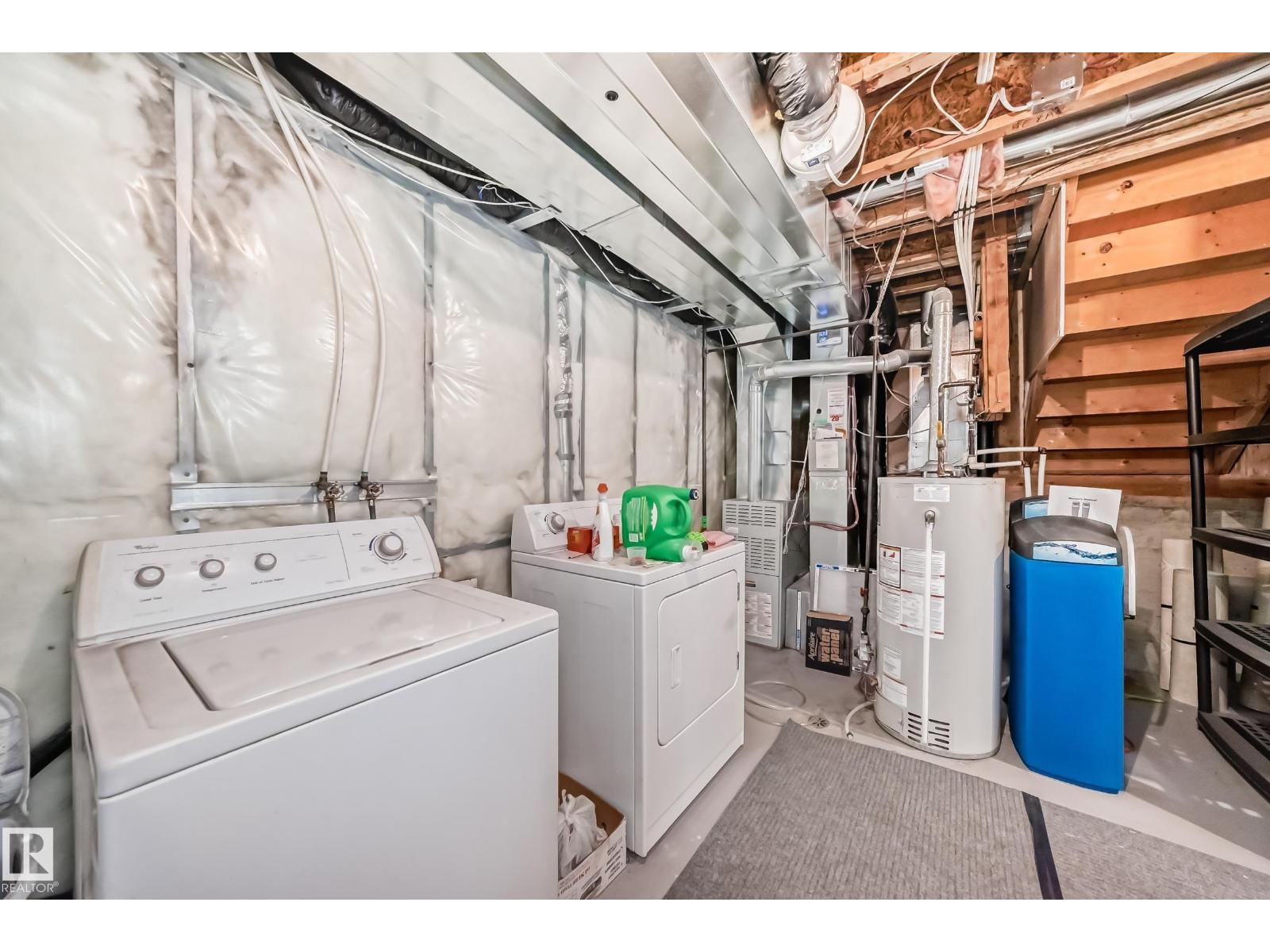 Photo 31 of 17215 88 St Nw, Edmonton AB