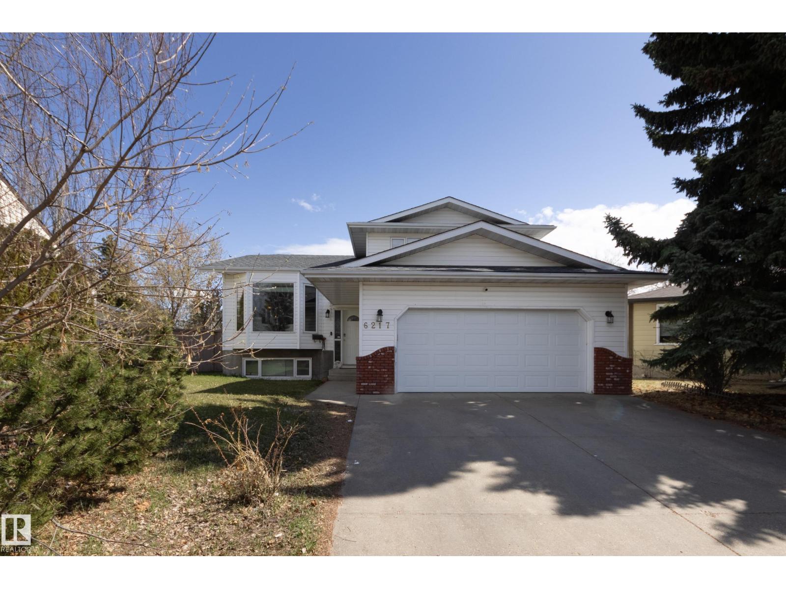Photo 1 of 6217 13 Av Nw, Edmonton AB