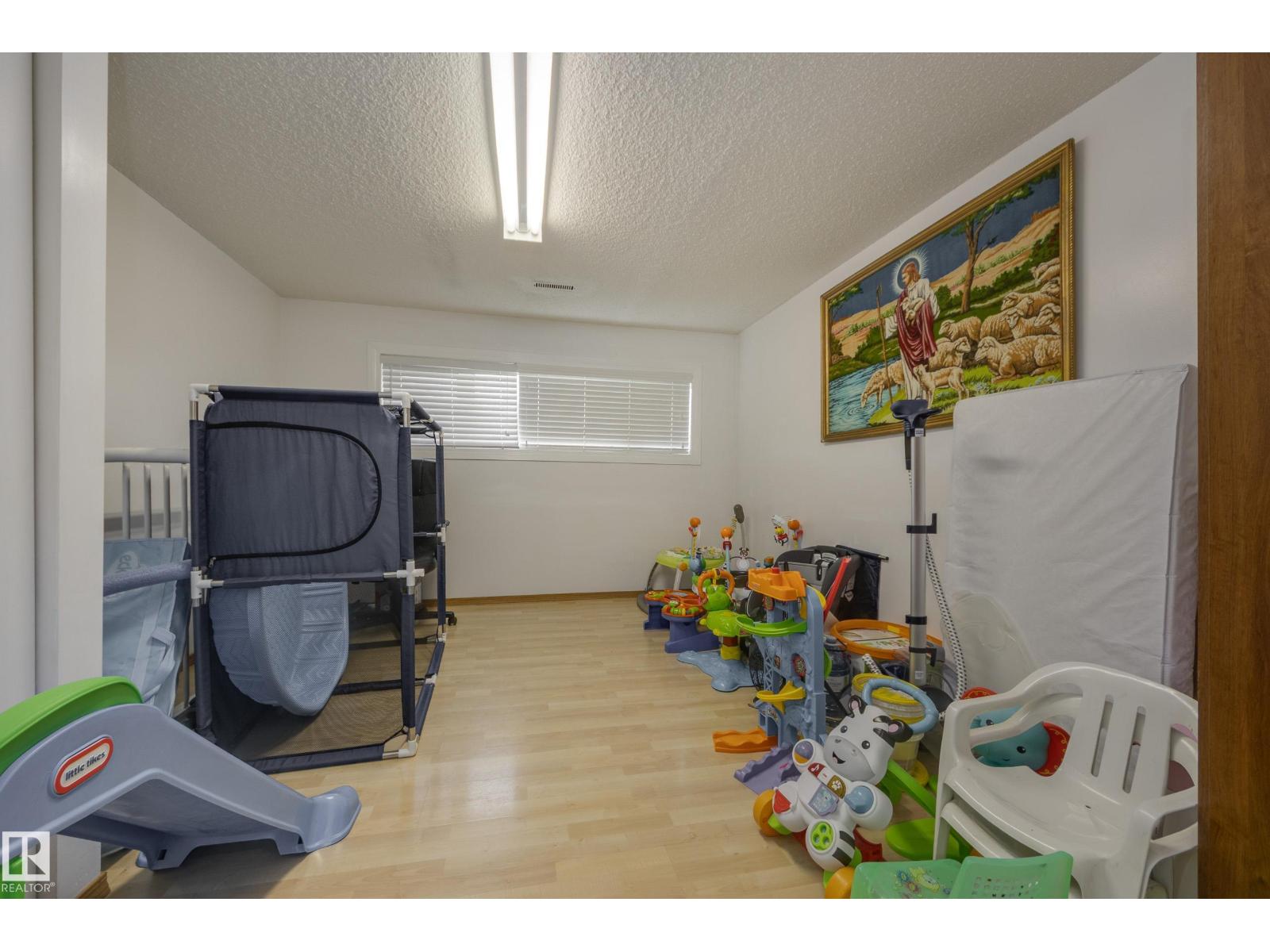 Photo 47 of 6217 13 Av Nw, Edmonton AB