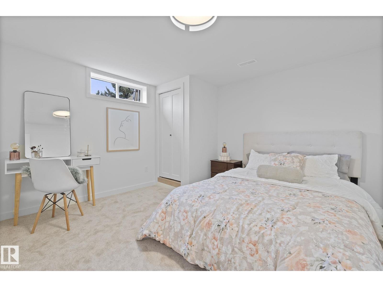 Photo 36 of 9444 74 St Nw, Edmonton AB