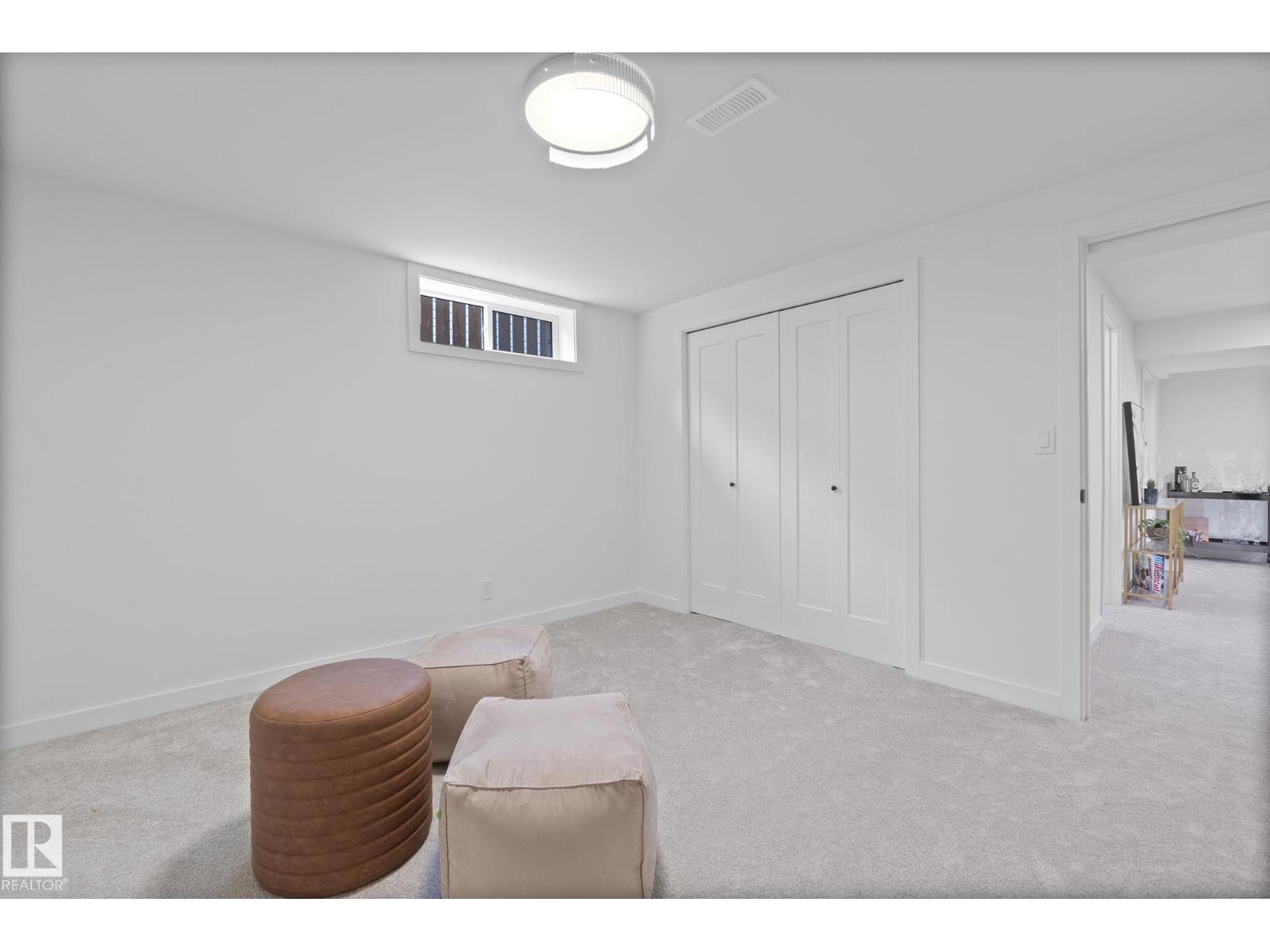 Photo 28 of 9444 74 St Nw, Edmonton AB