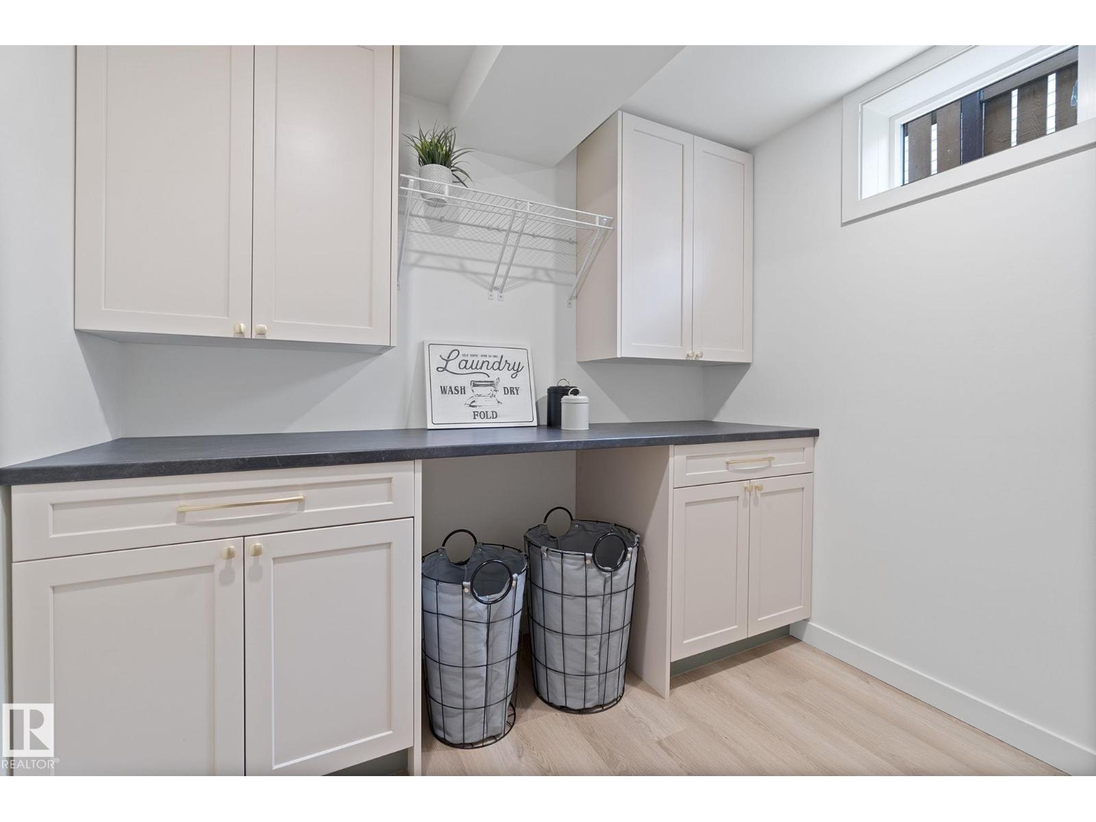 Photo 49 of 9444 74 St Nw, Edmonton AB