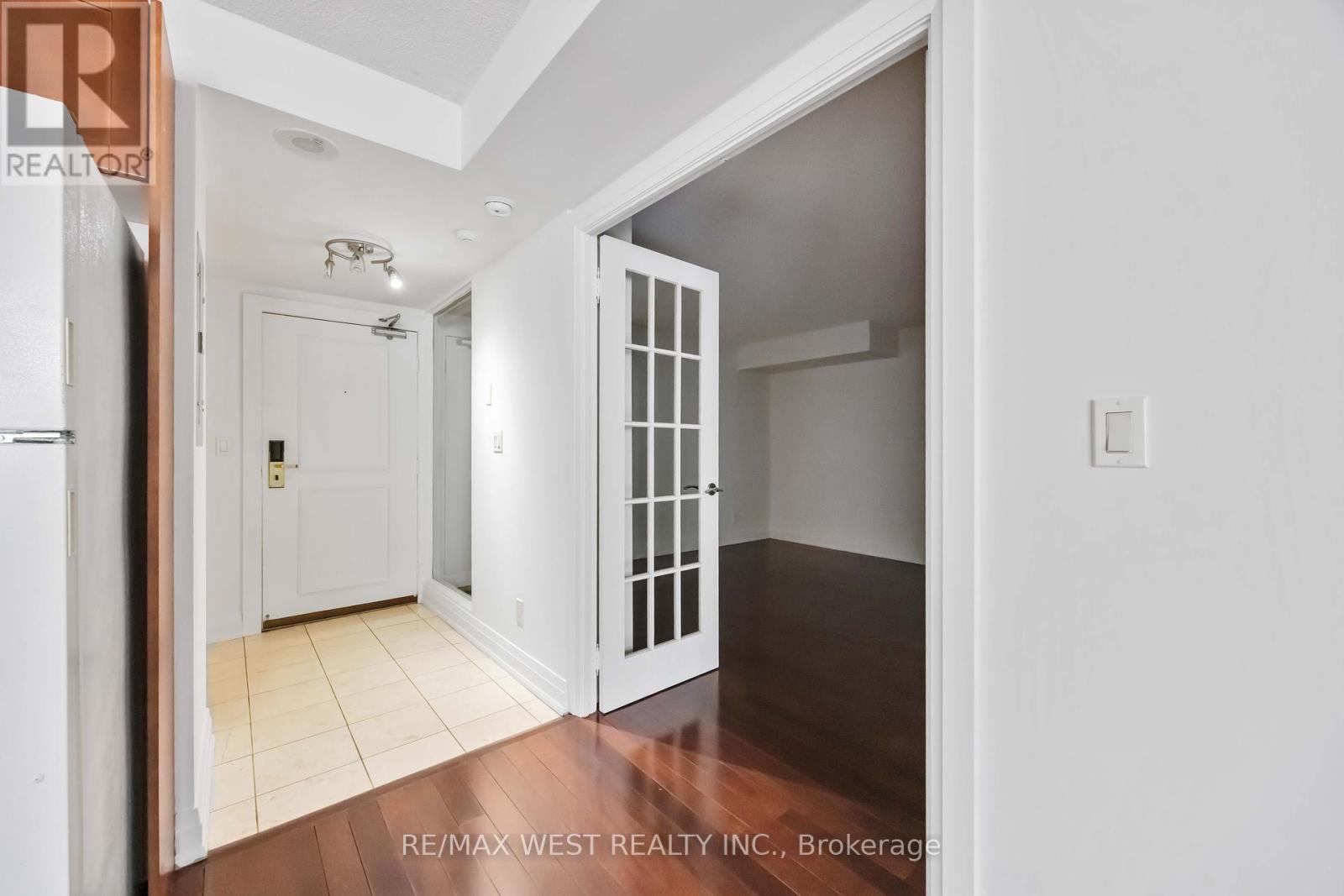 Photo 12 of 629 2737 Keele Street, Toronto ON