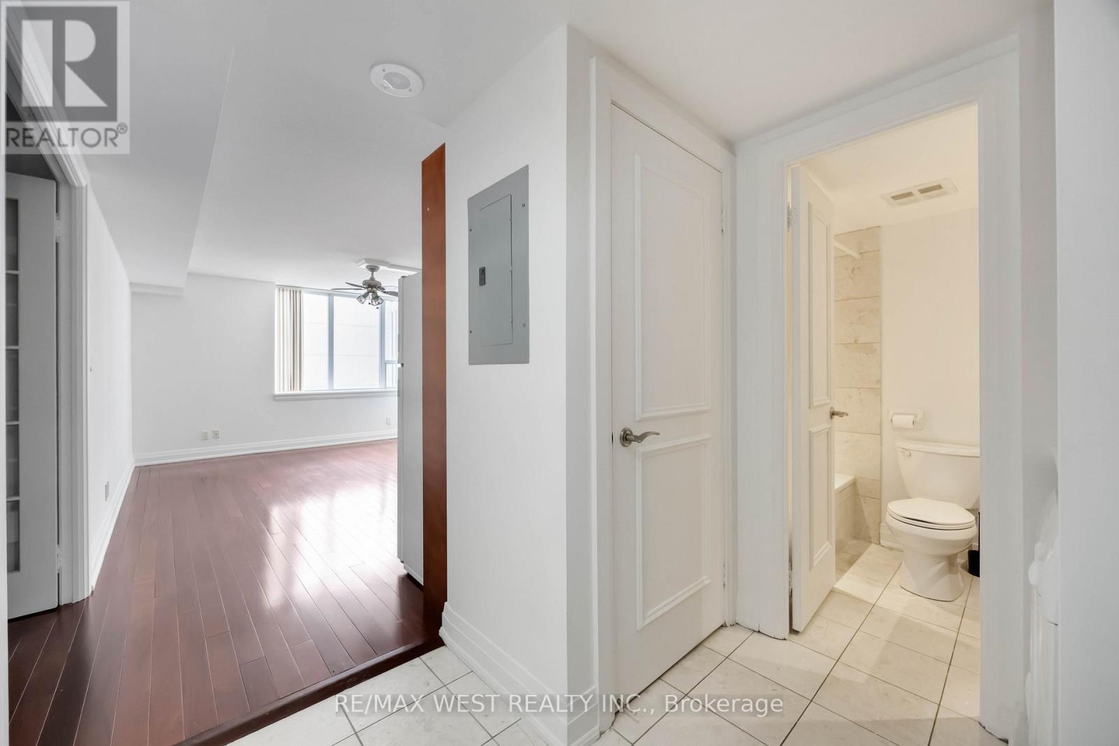 Photo 24 of 629 2737 Keele Street, Toronto ON