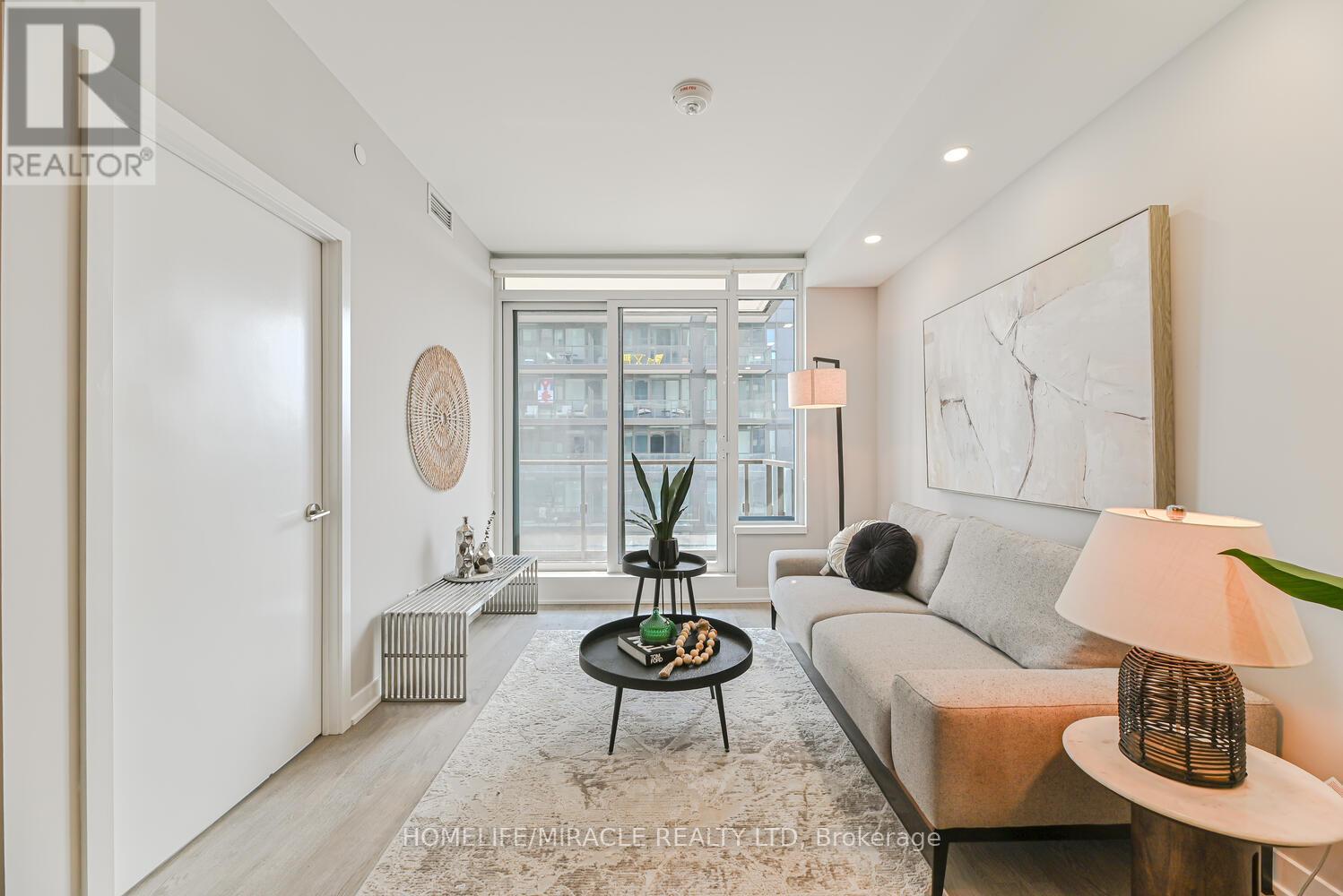 Photo 17 of 3811 1926 Lakeshore Boulevard, Toronto ON