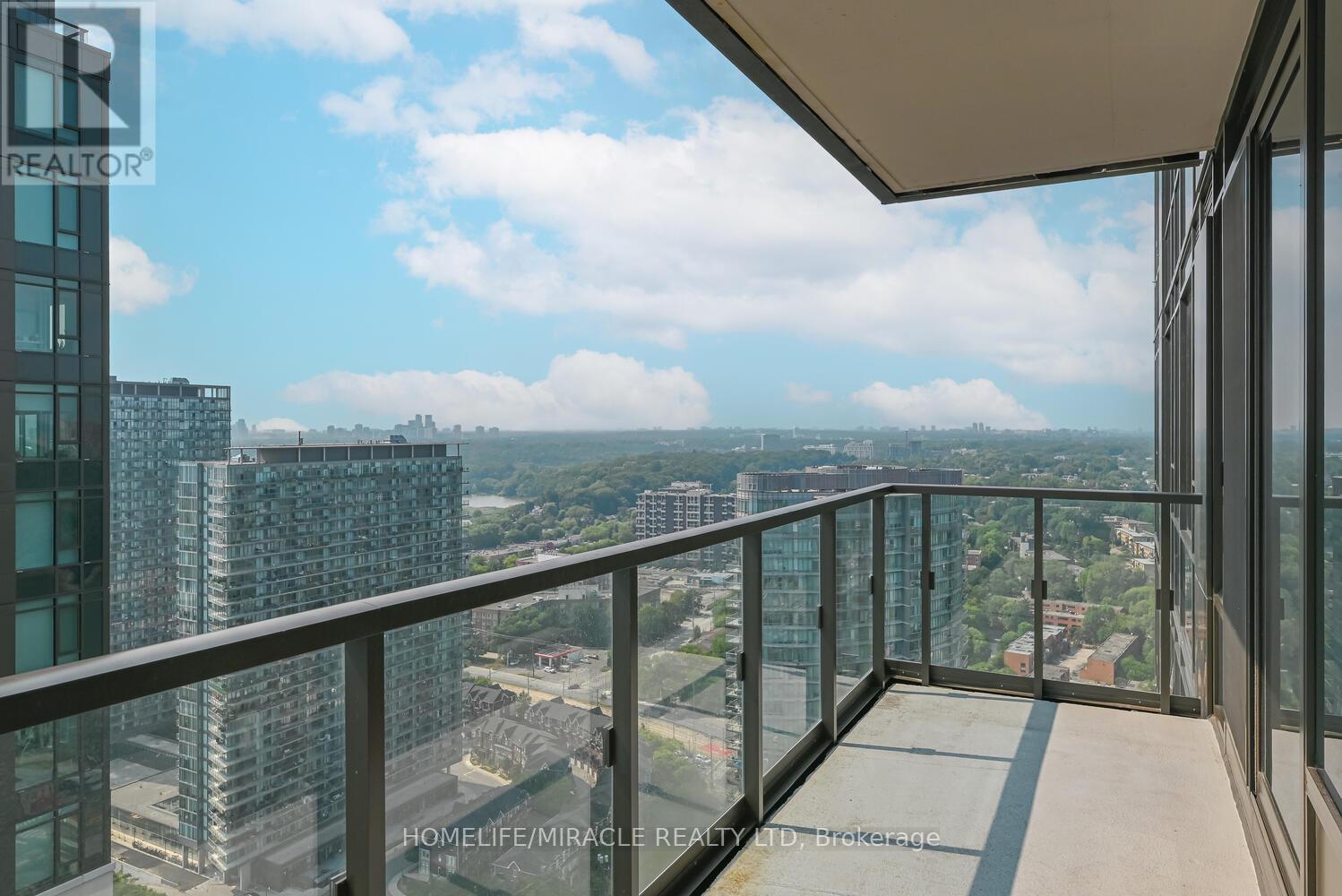 Photo 3 of 3811 1926 Lakeshore Boulevard, Toronto ON