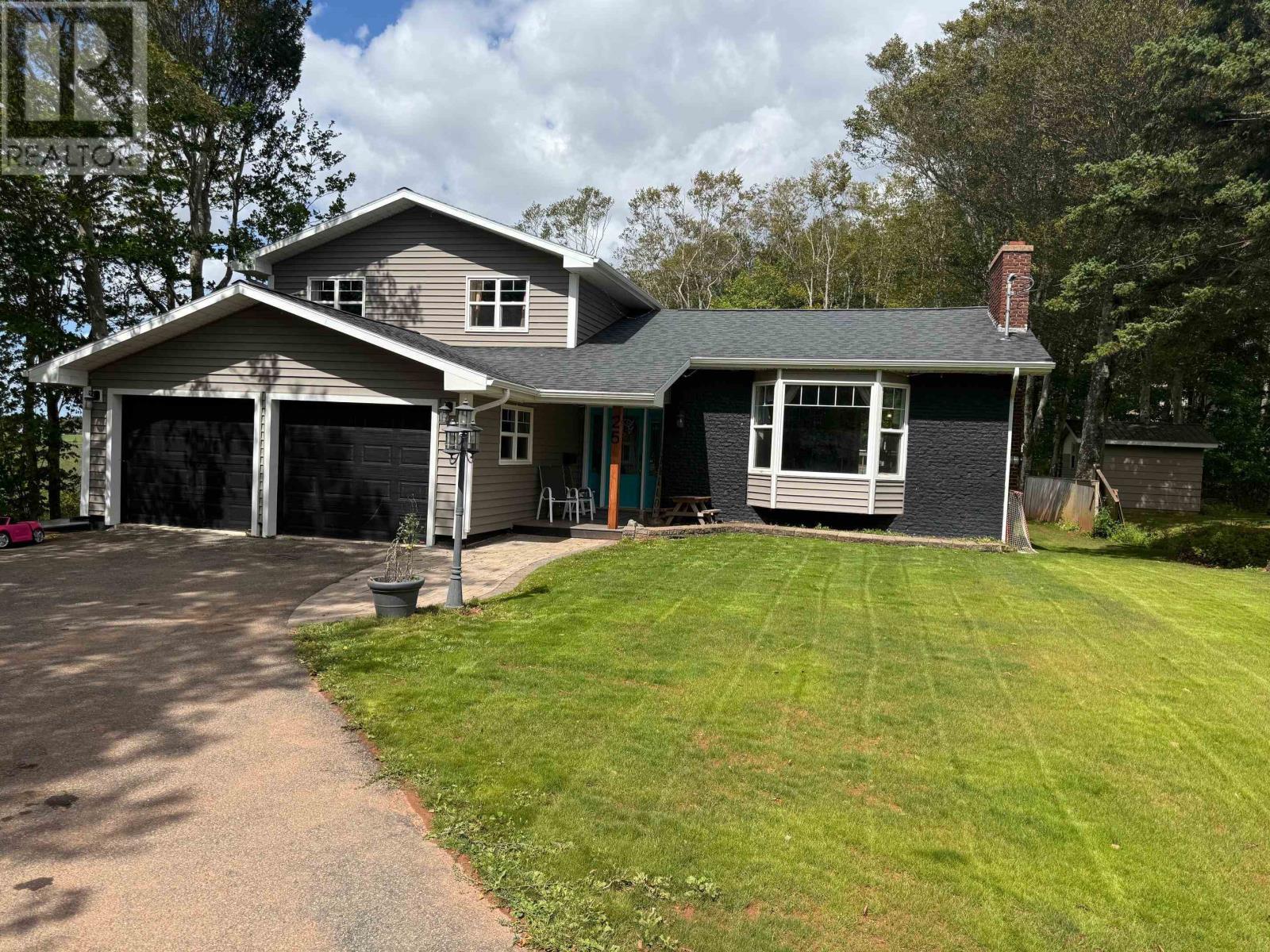 25 CHARLOTTE DRIVE - 1