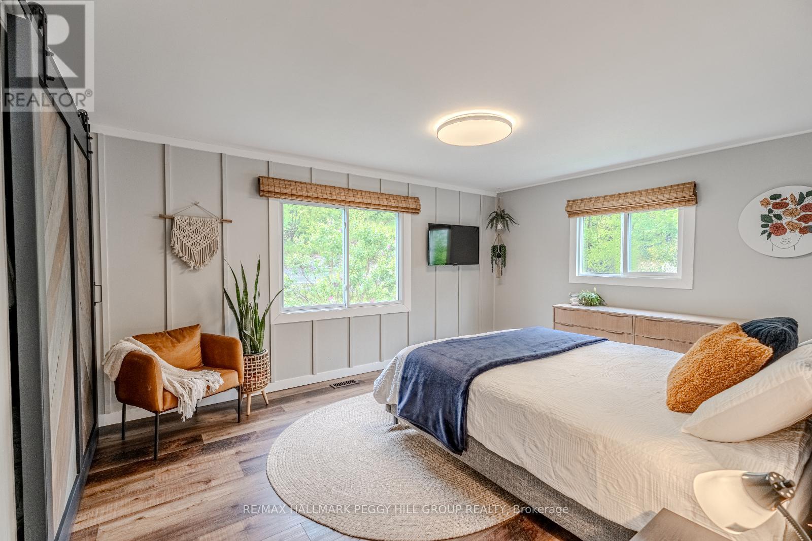 Photo 8 of 44 Edward Street, Bracebridge ON