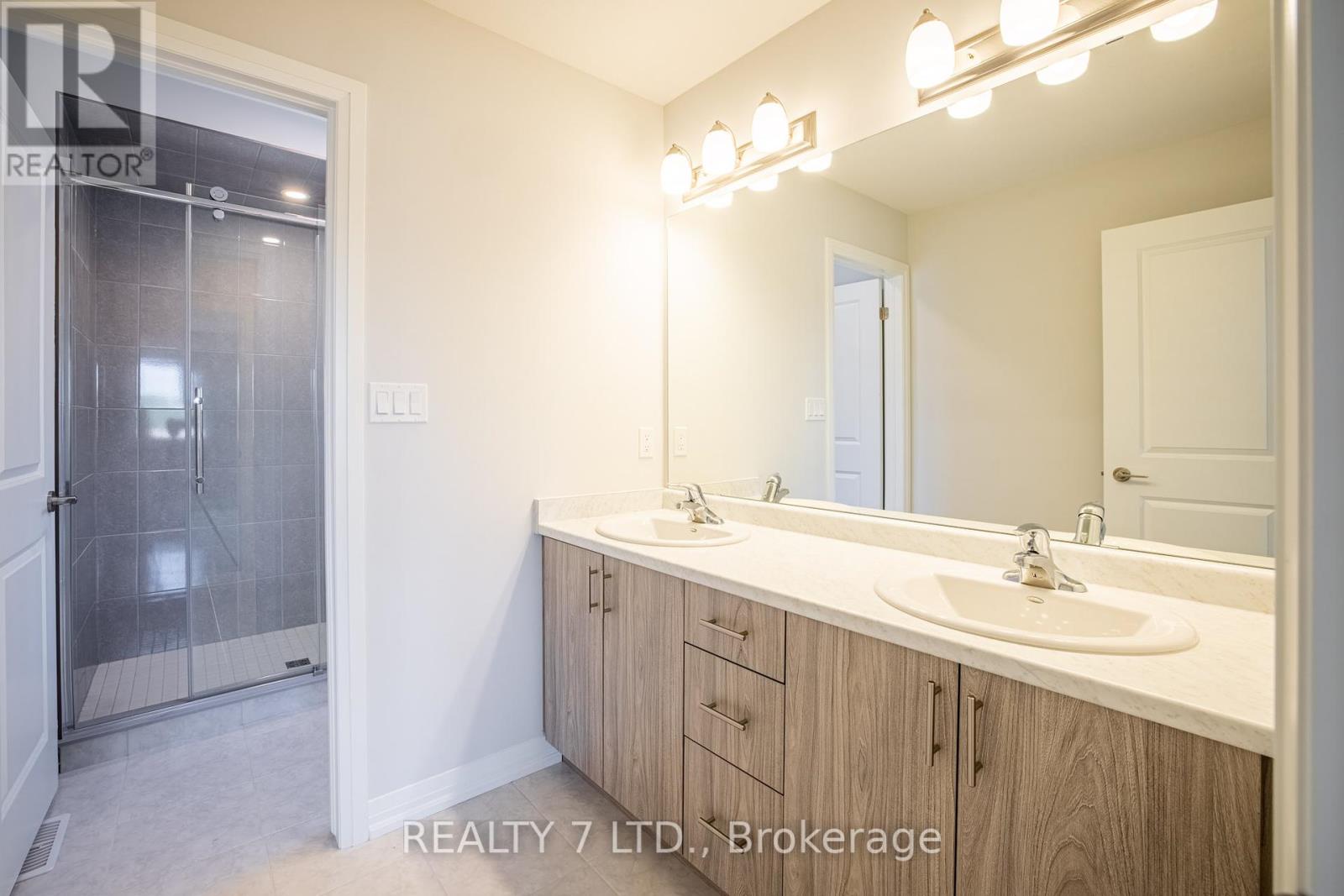 Photo 26 of 762 Bradford Avenue, Fort Erie ON