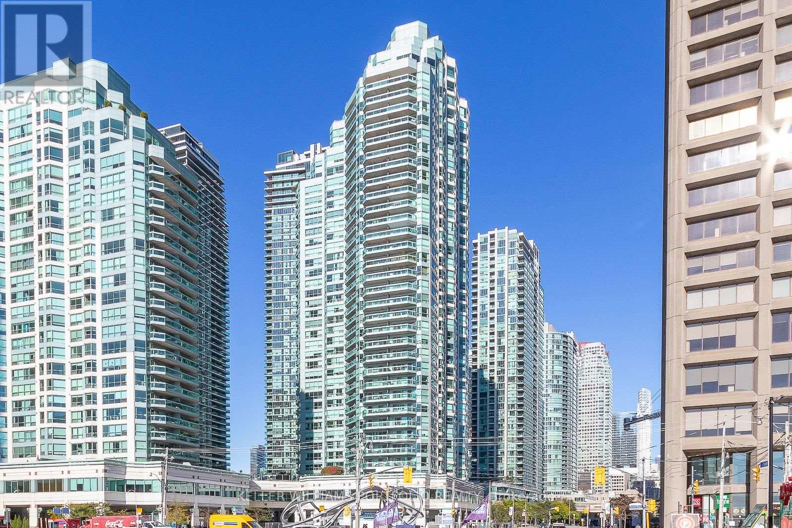 Photo 12 of 3302 10 Yonge Street, Toronto ON