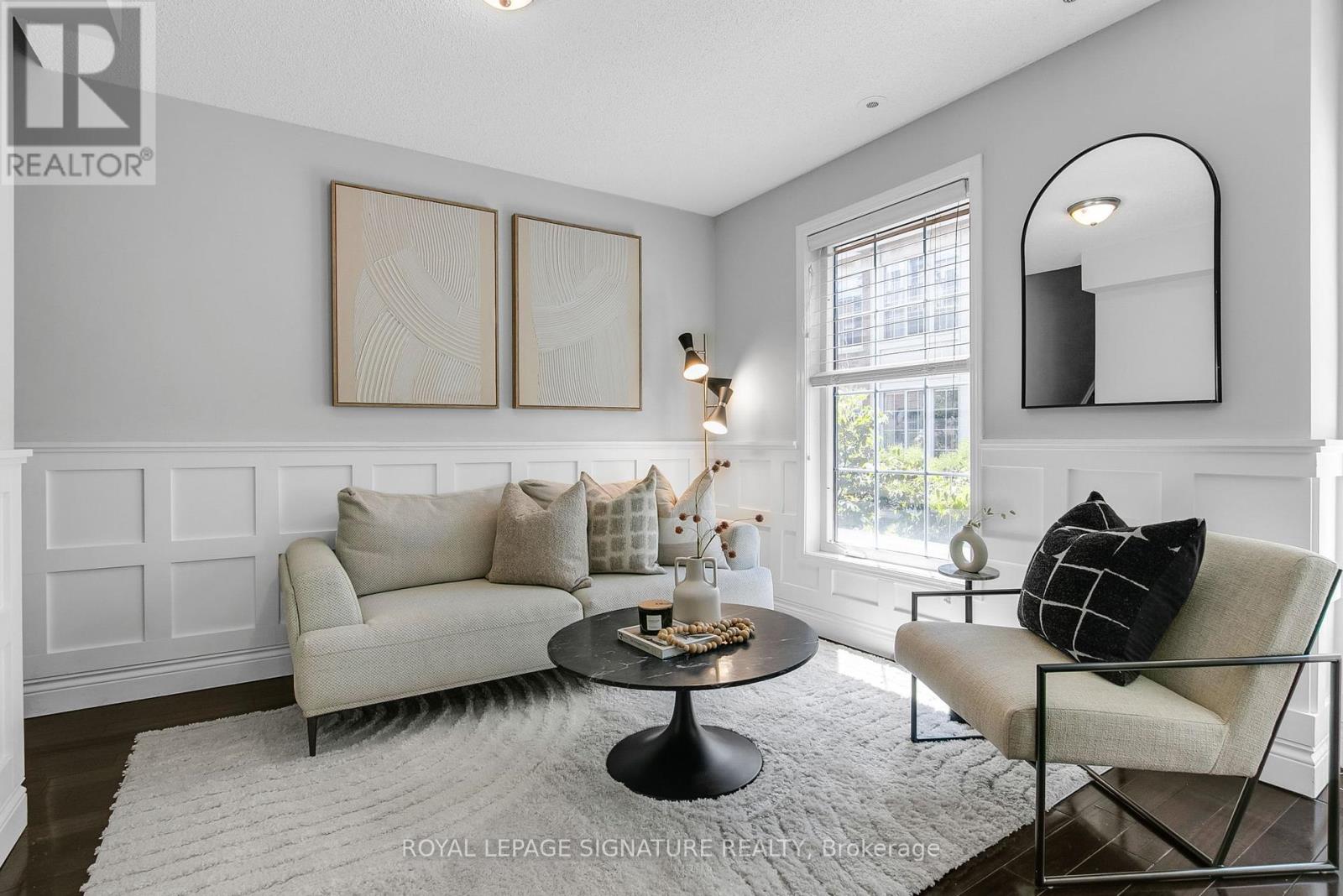 Photo 12 of 627 3 Everson Drive, Toronto ON