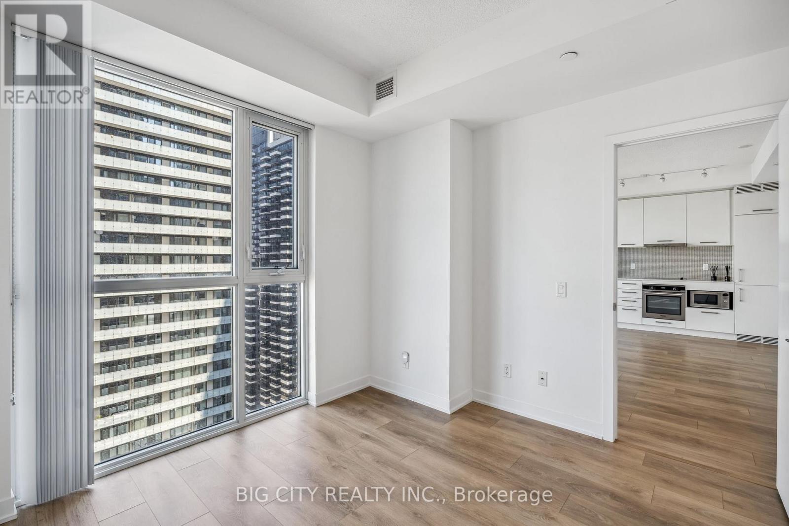 Photo 12 of 3107 87 Peter Street, Toronto ON