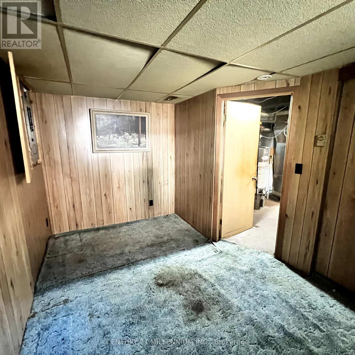 Photo 32 of 171 Cottonwood Drive, Toronto ON