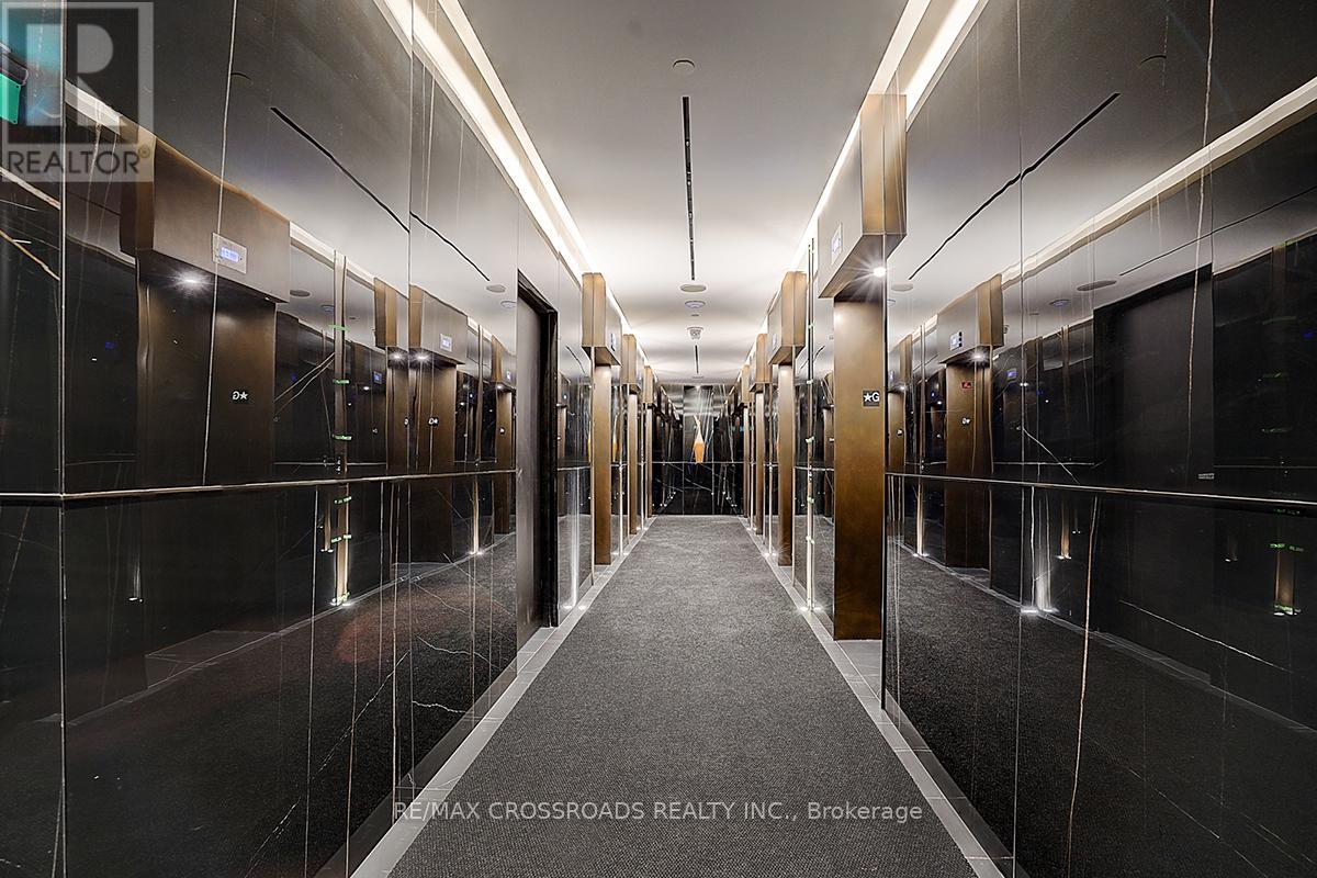 Photo 23 of 1607 11 Yorkville Avenue, Toronto ON