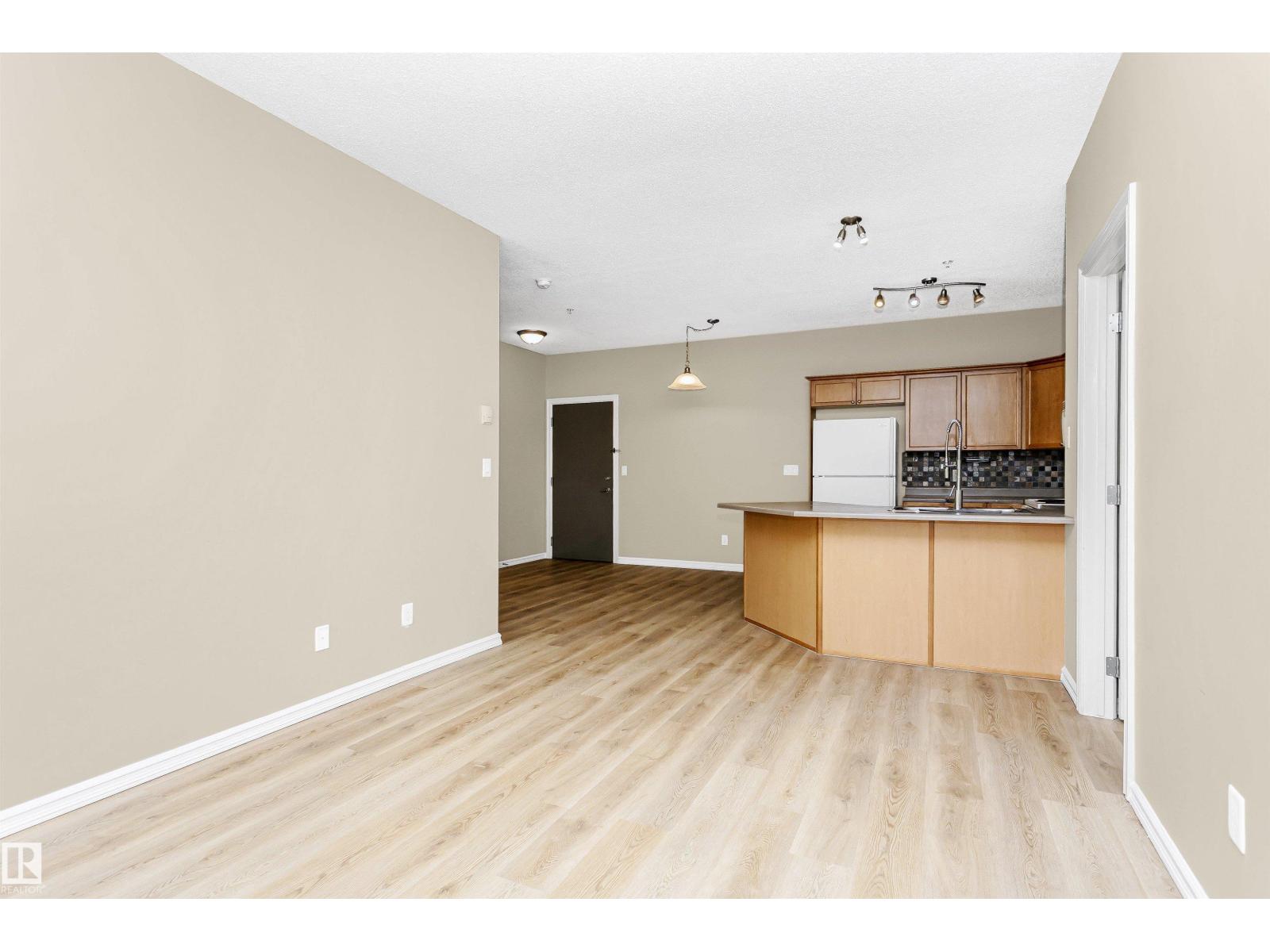 Photo 25 of 315 226 Macewan Rd Sw, Edmonton AB