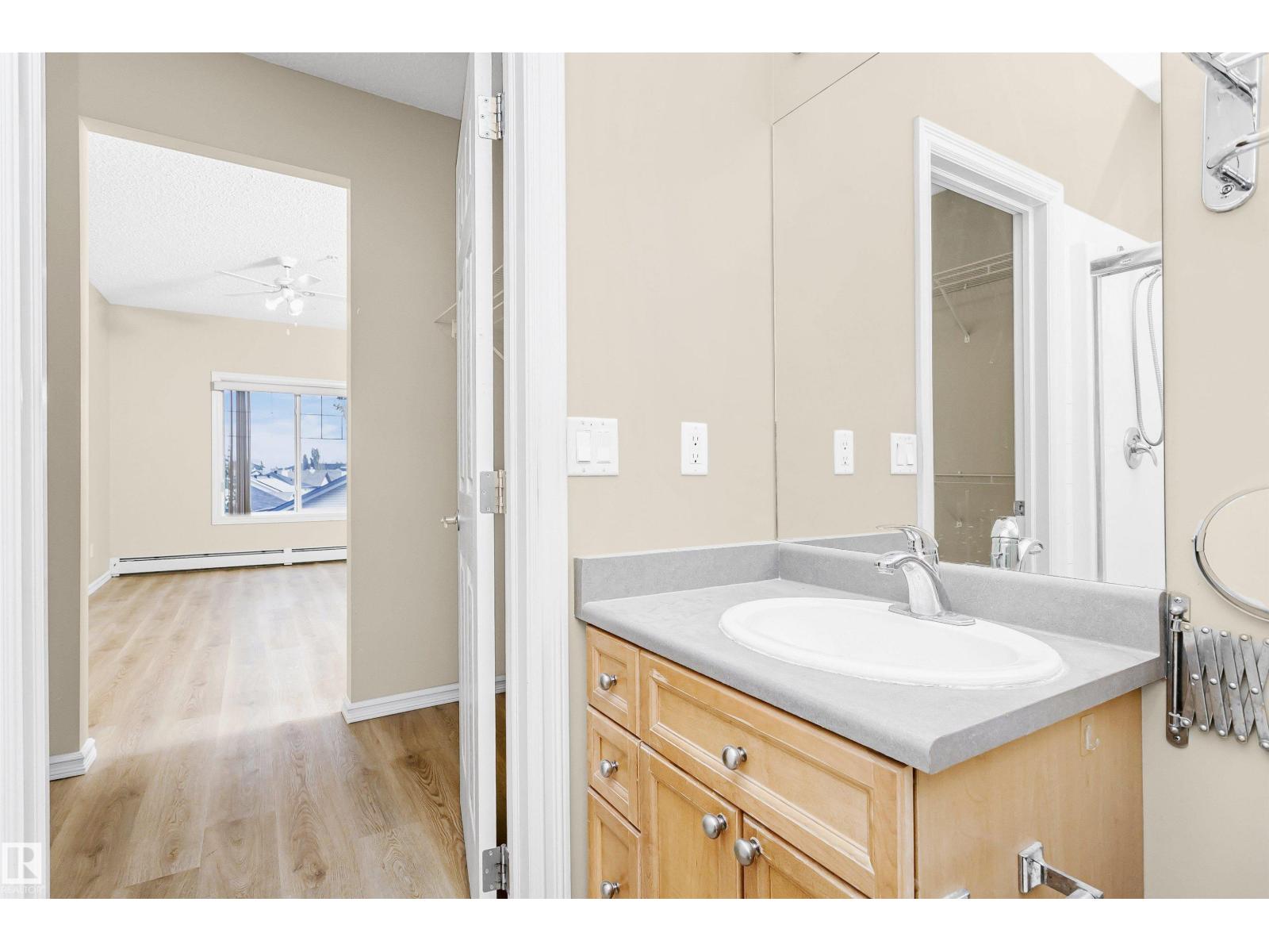 Photo 27 of 315 226 Macewan Rd Sw, Edmonton AB