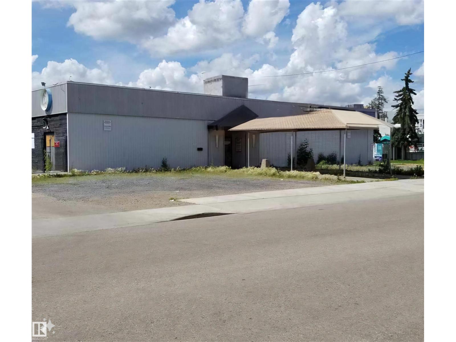 Photo 1 of 7103 78 Av Nw, Edmonton AB