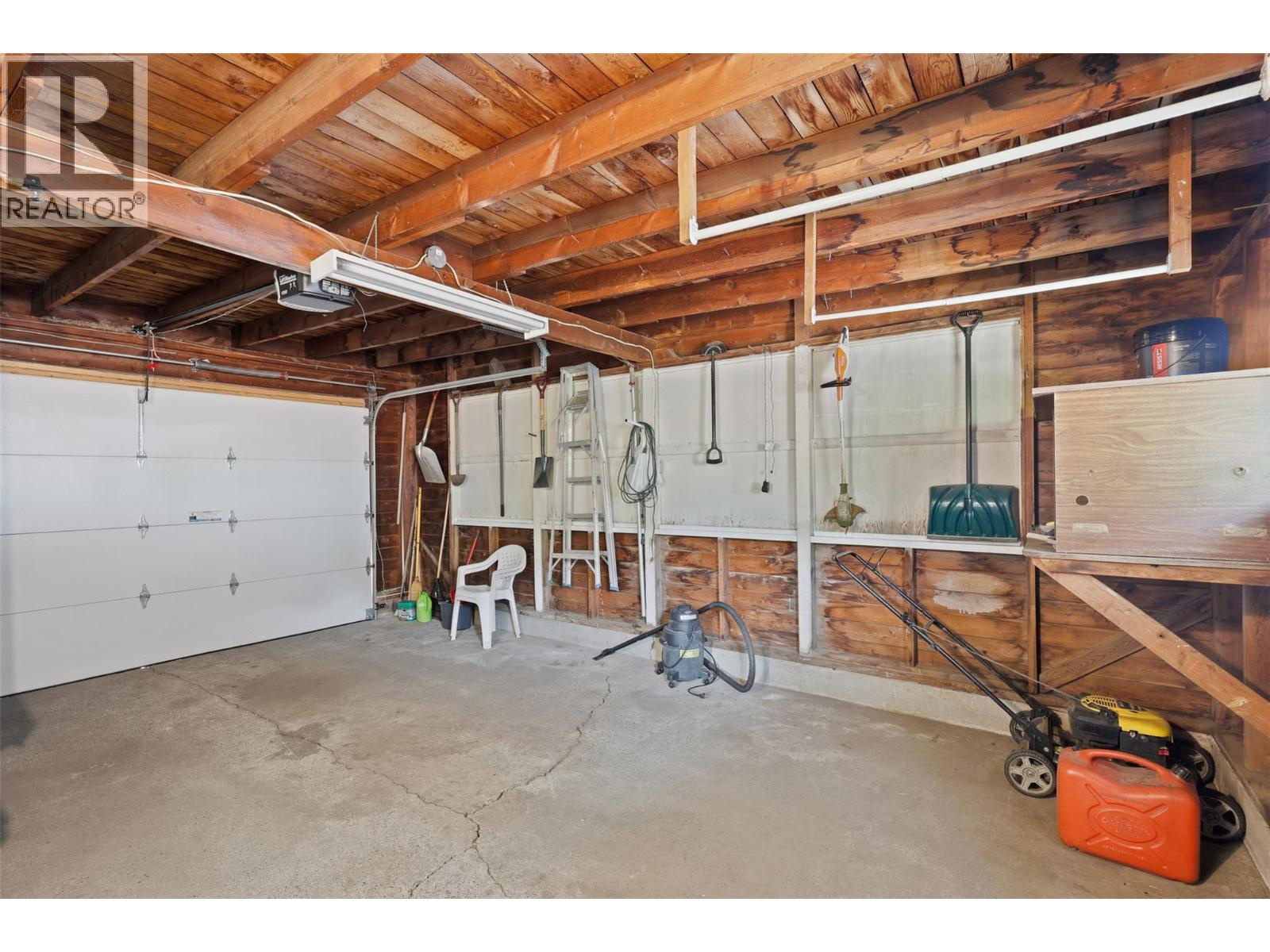 Photo 1 of 2152 Crescent Drive, Kamloops BC