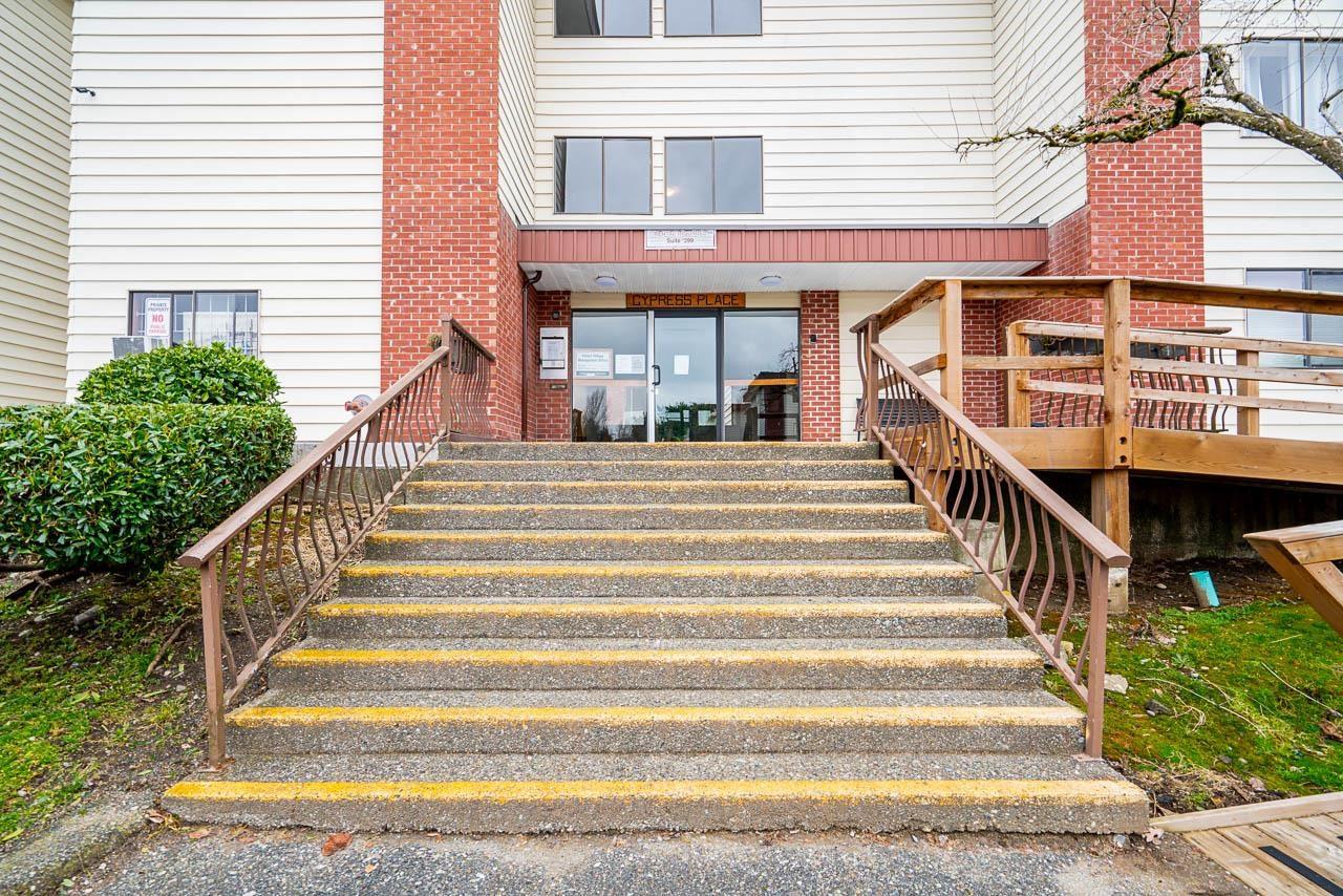 Photo 3 of 341 1909 Salton Road, Abbotsford BC