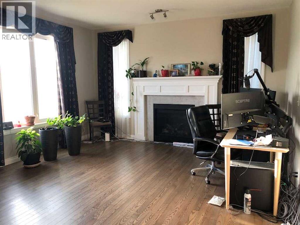 Photo 10 of 119 Baywater Rise Sw, Airdrie AB