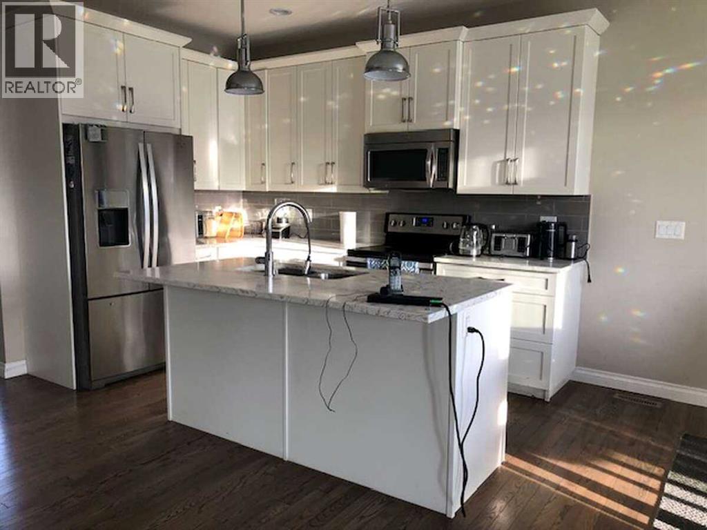Photo 6 of 119 Baywater Rise Sw, Airdrie AB
